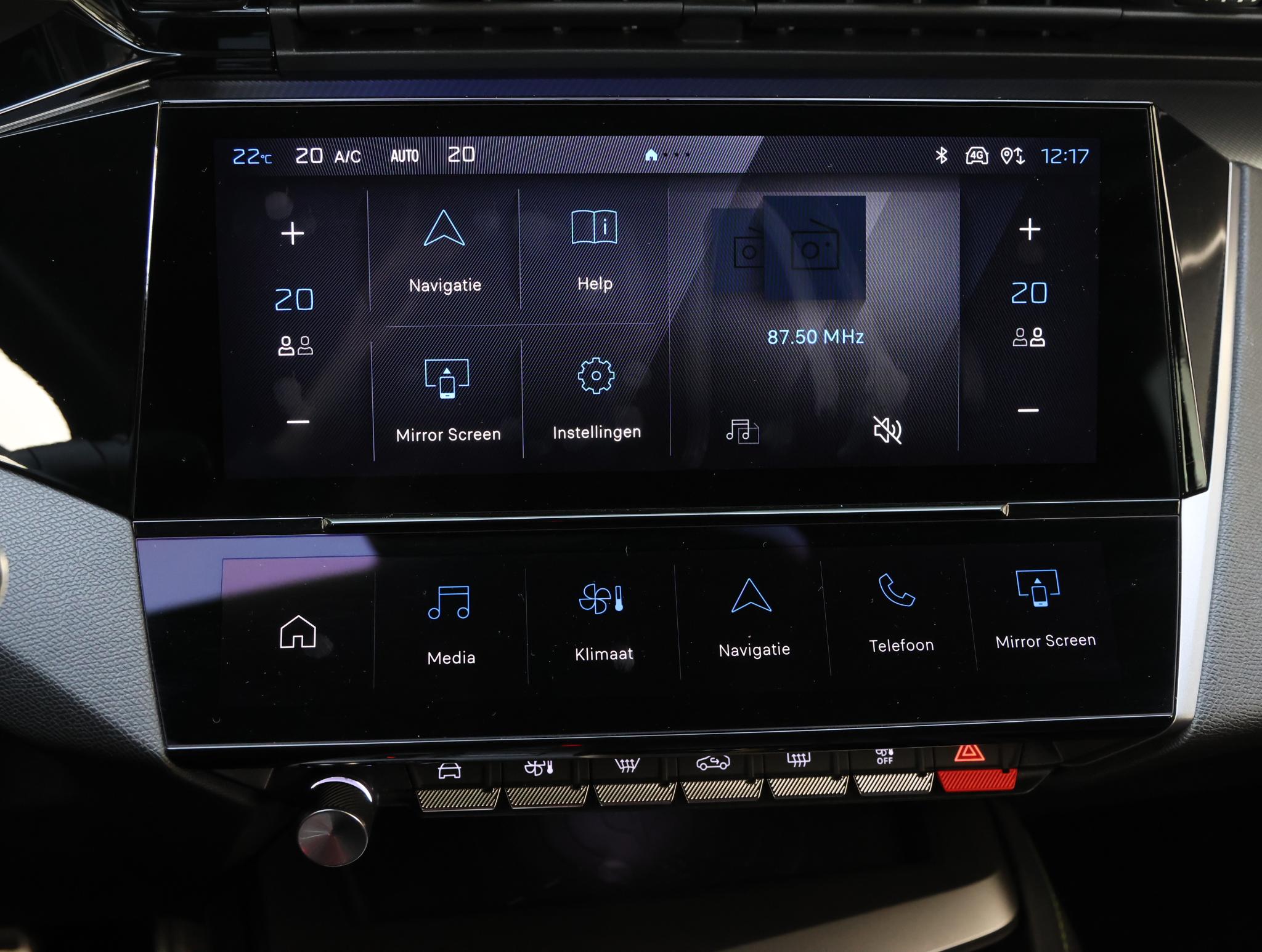 Foto van Peugeot E-308 SW