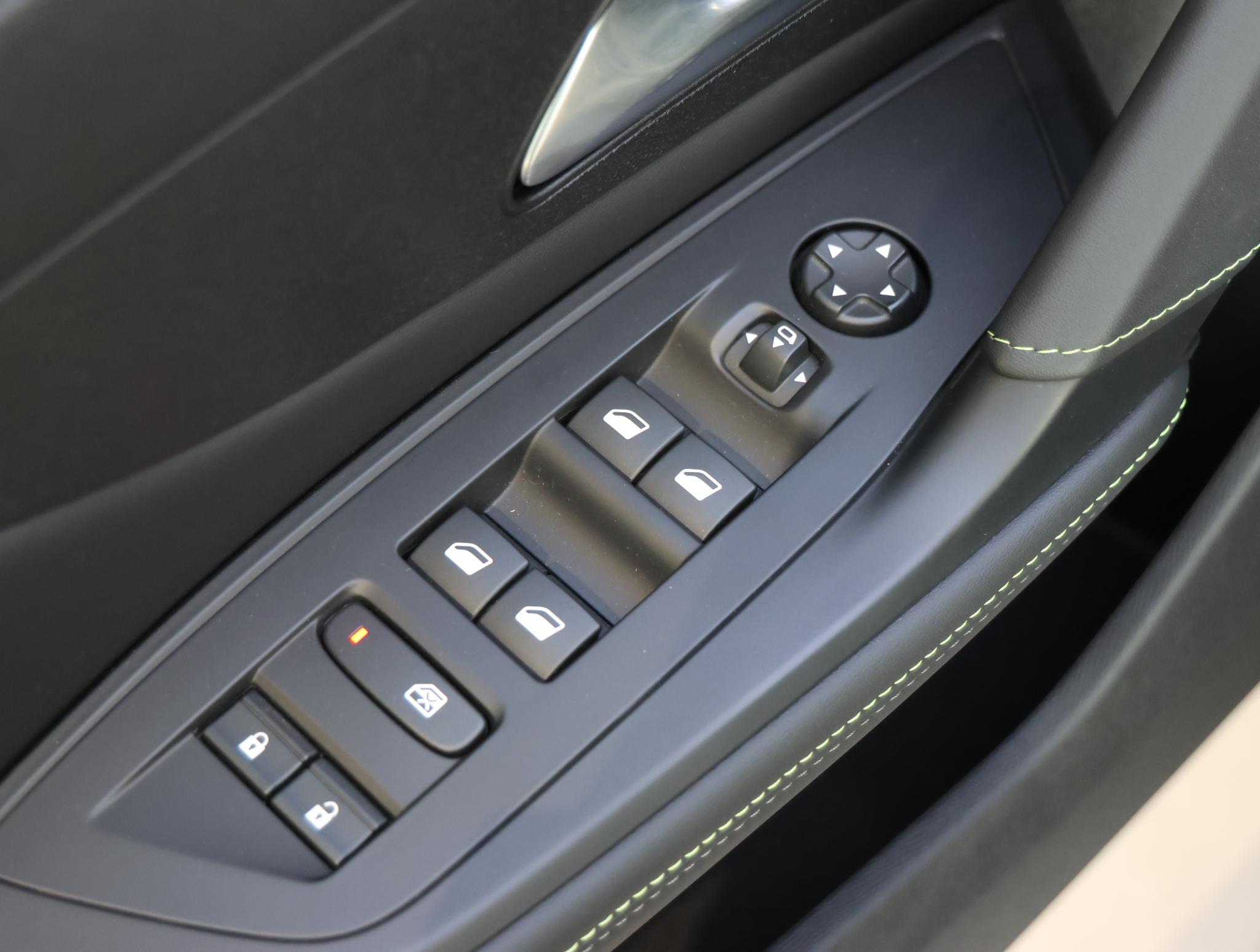 Foto van Peugeot E-308 SW