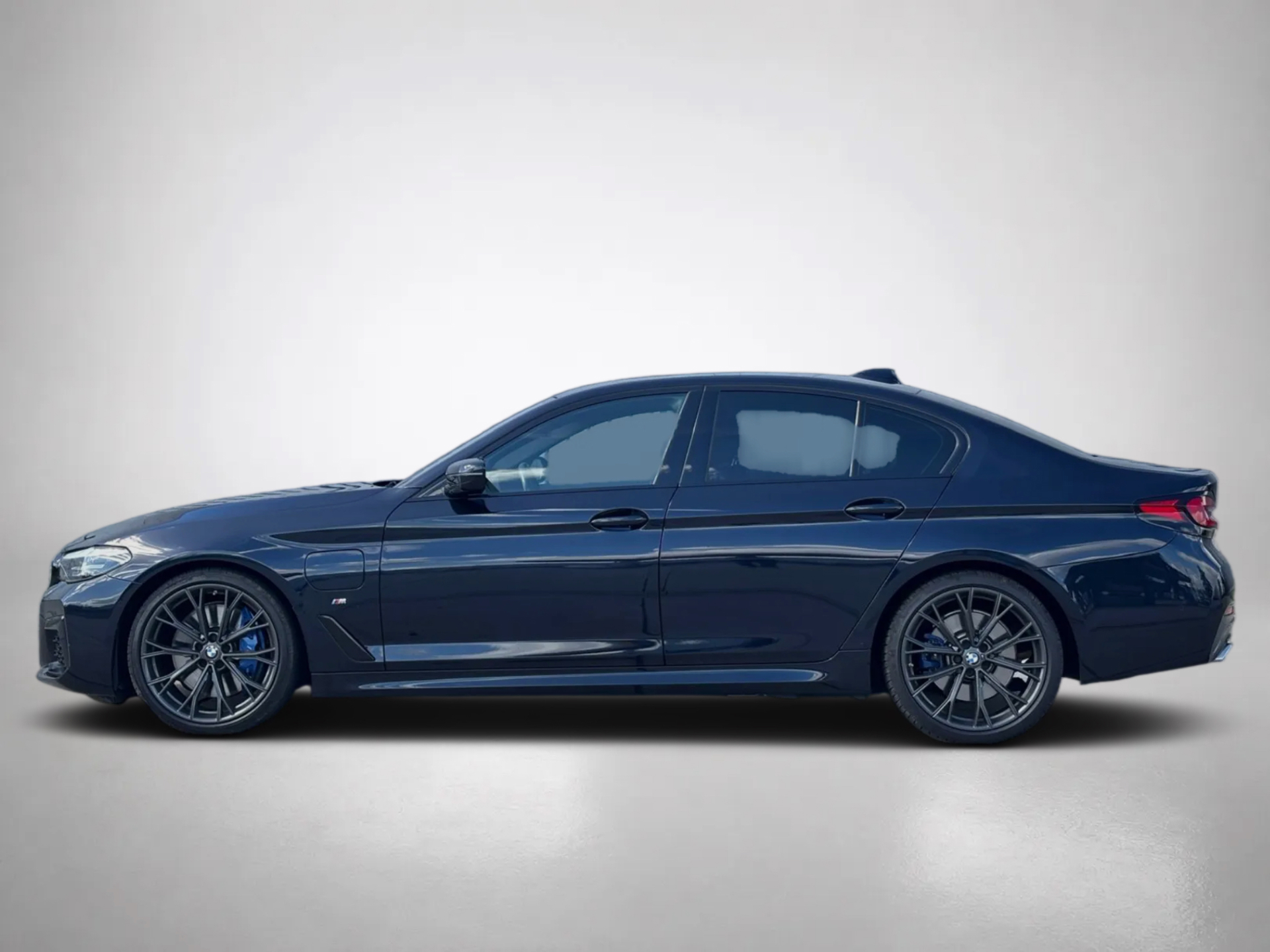 Foto van BMW 545e xDrive