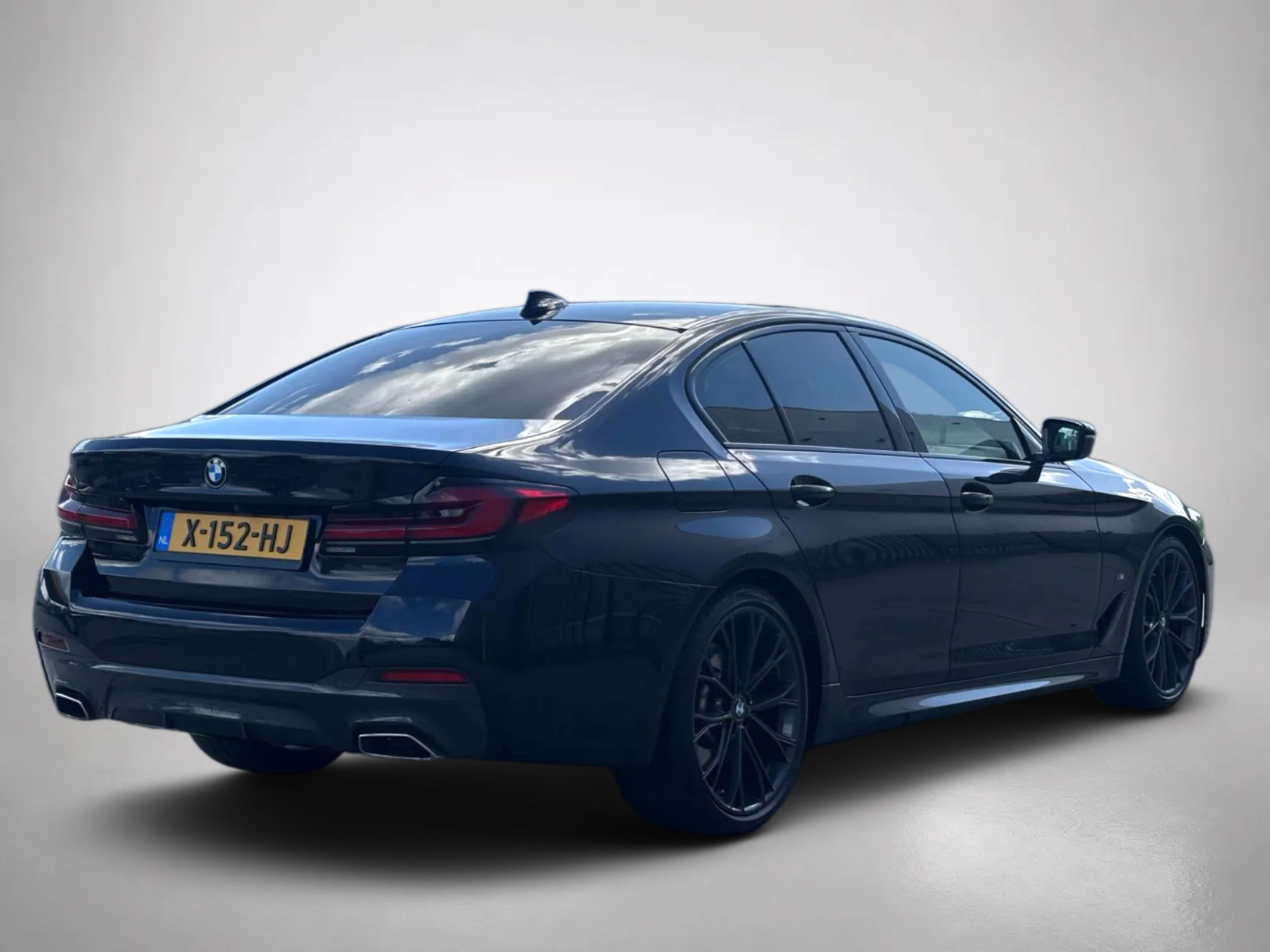 Foto van BMW 545e xDrive