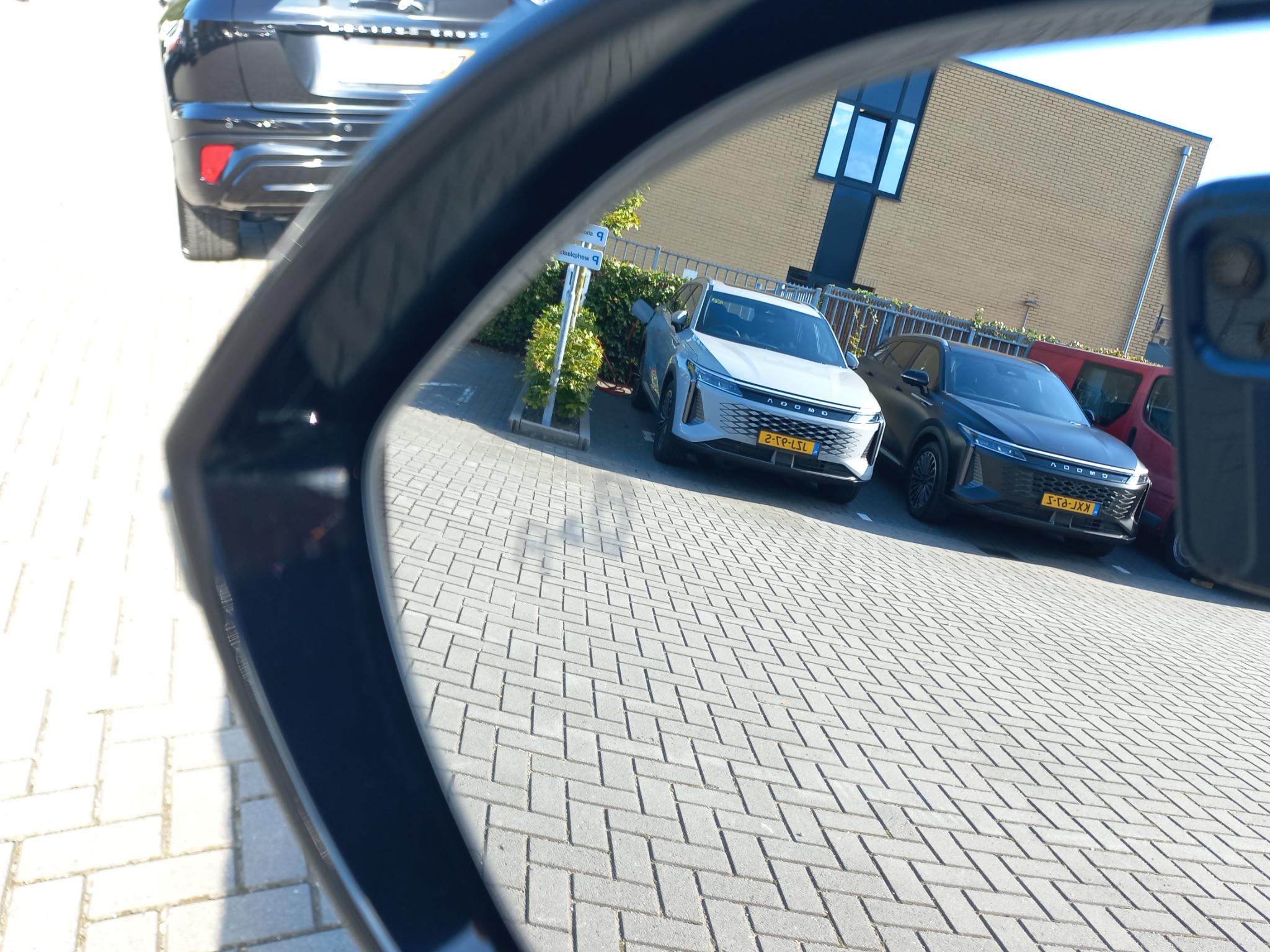 Foto van Omoda 9