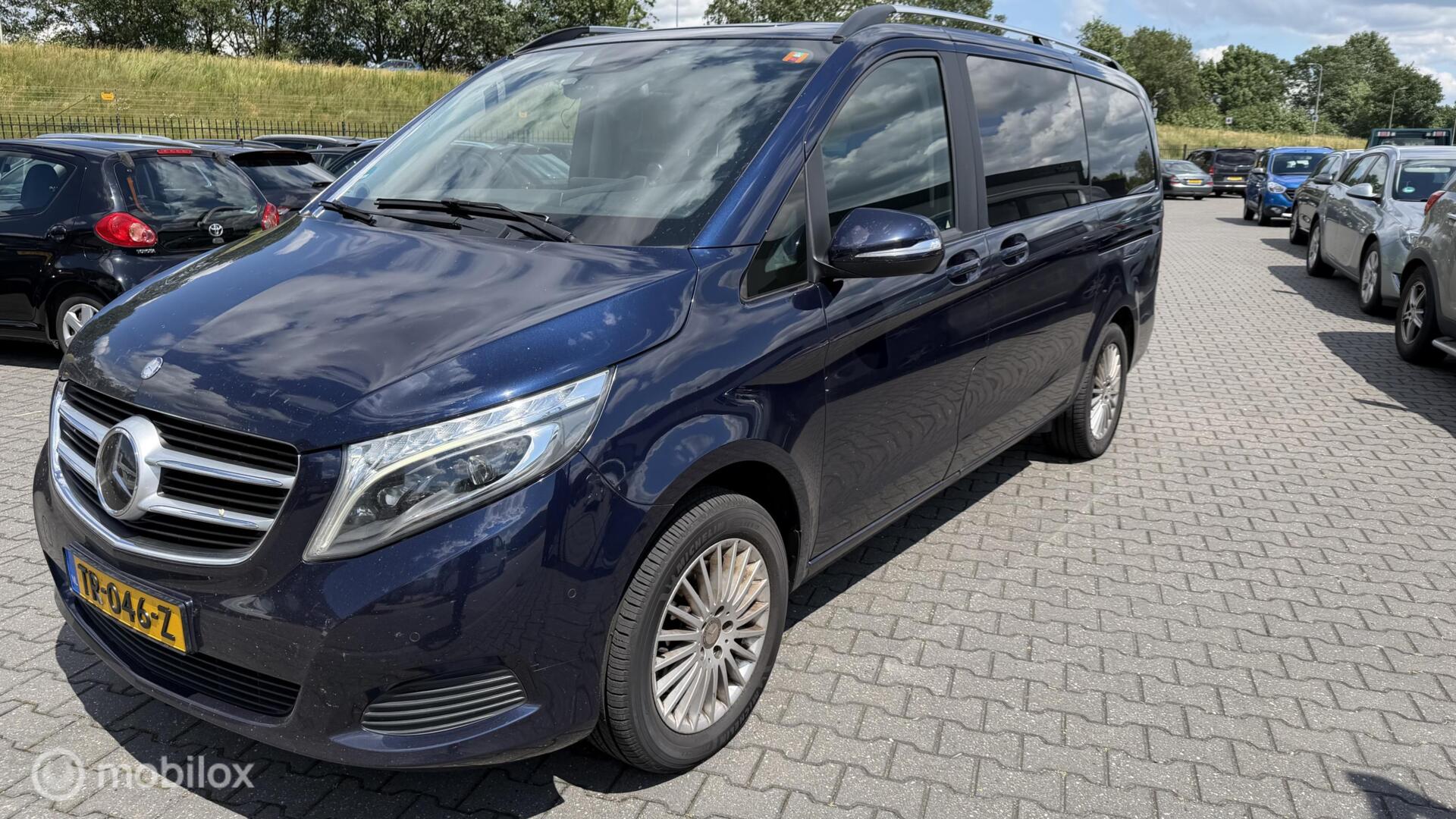 Foto van Mercedes-Benz V-klasse