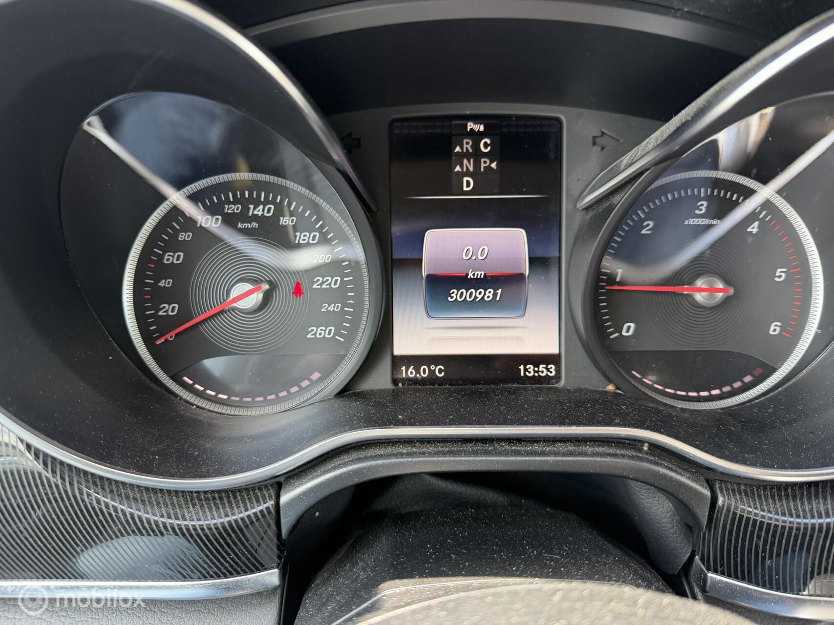 Foto van Mercedes-Benz V-klasse