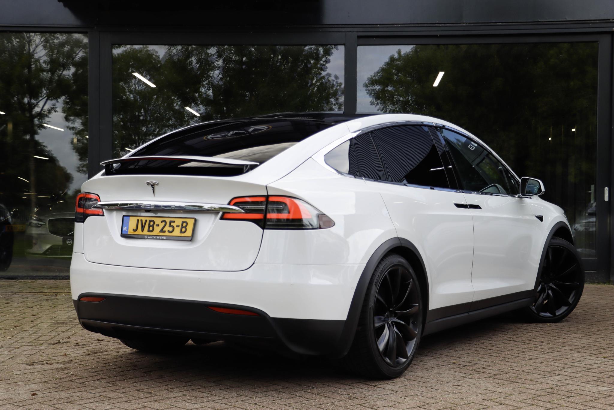 Foto van Tesla Model X