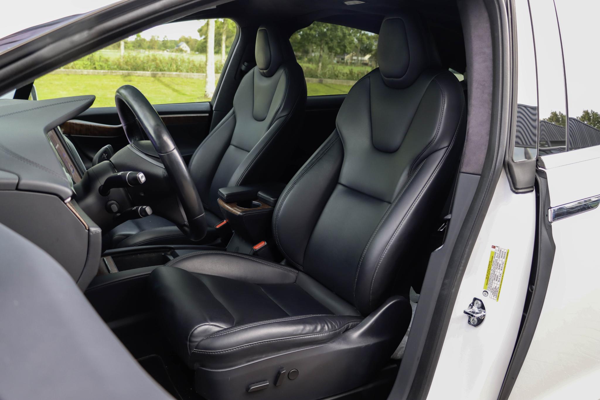 Foto van Tesla Model X
