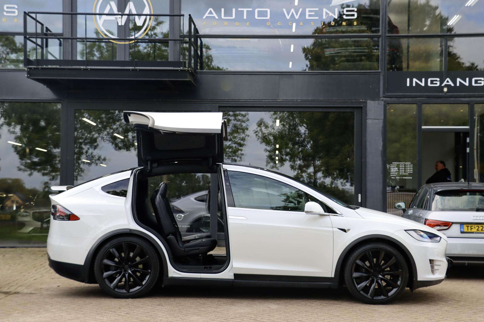 Foto van Tesla Model X
