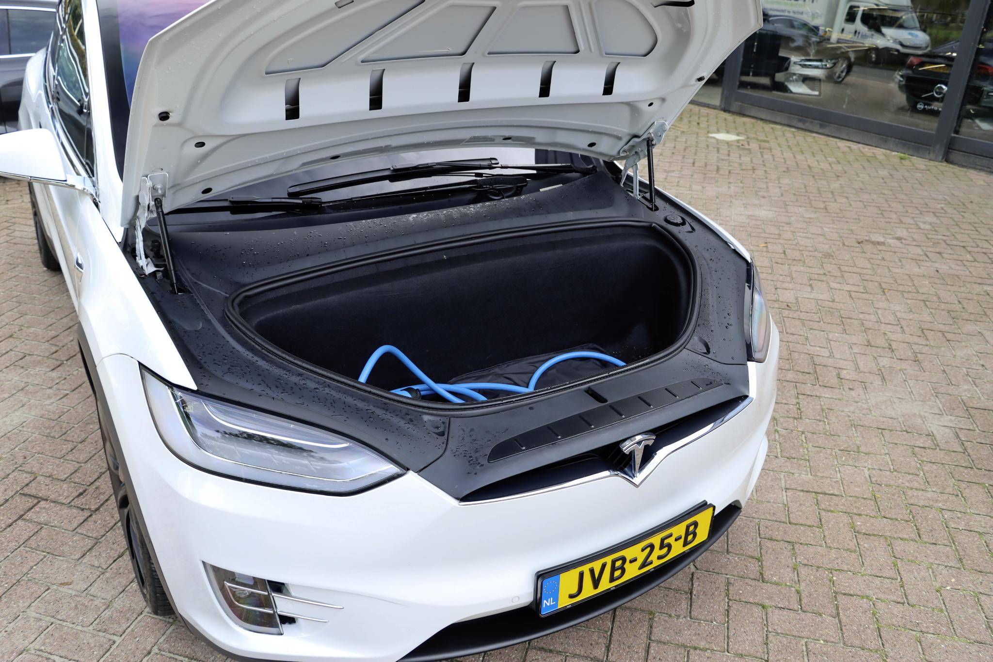 Foto van Tesla Model X