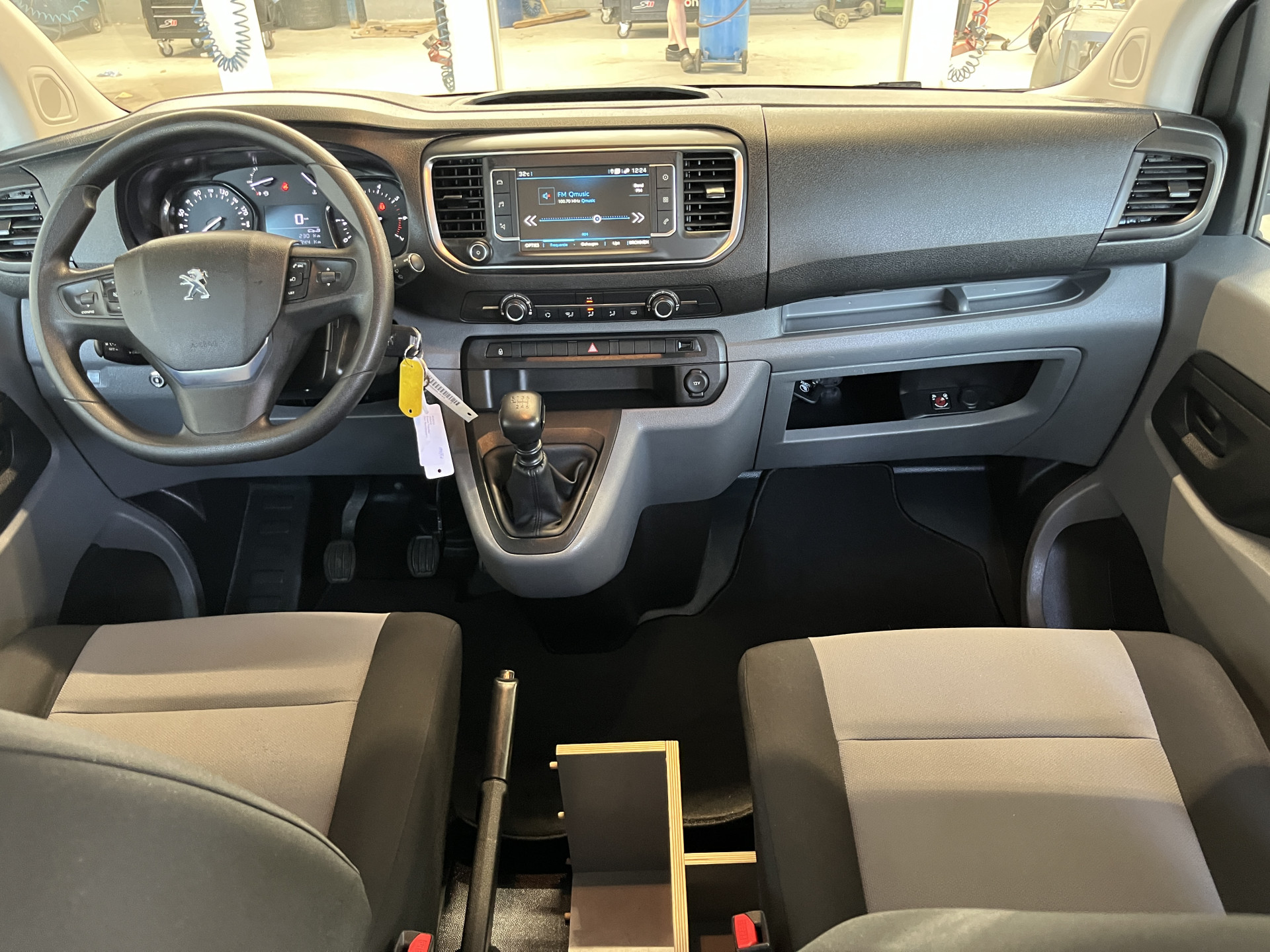 Foto van Peugeot Traveller