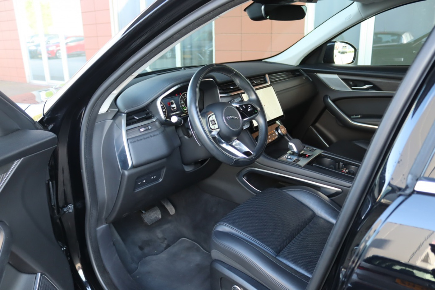 Foto van Jaguar F-pace