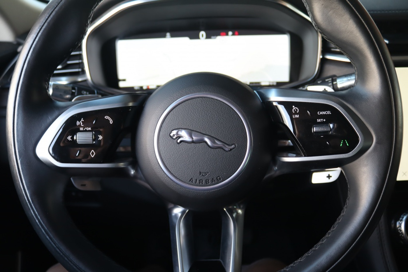 Foto van Jaguar F-pace