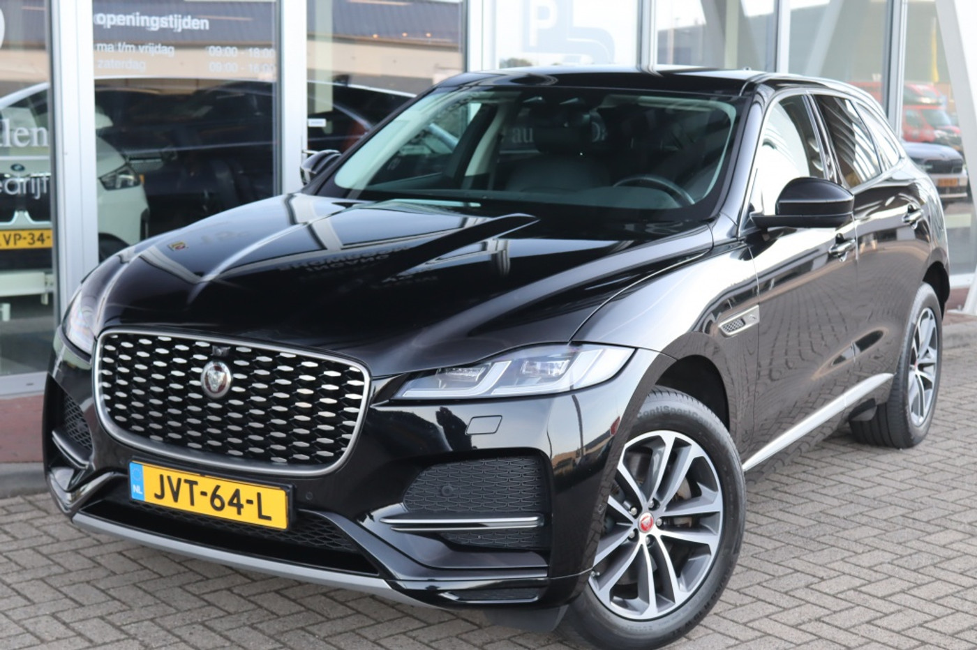 Foto van Jaguar F-pace