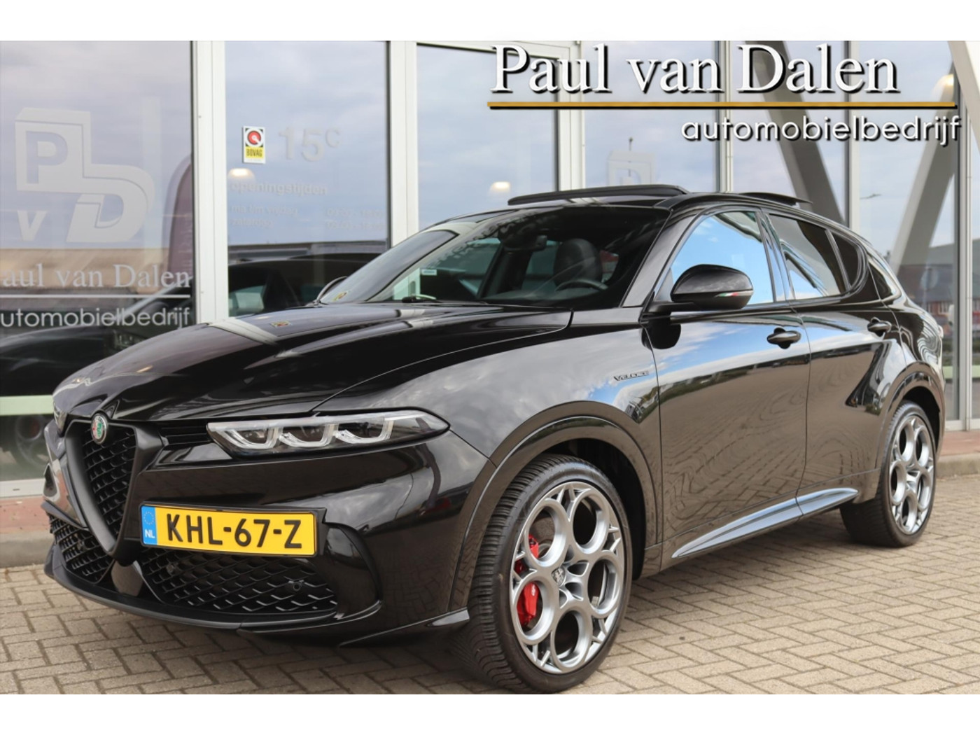 Alfa Romeo Tonale 1.5T HYBRID 160PK  AUTOMAAT VELOCE Panodak | Leer | Camera | Adapt.Cruise | Stoelverw./Koeling | Virtual Cockpit | 20 Inch Lm | 2024 - voorkant