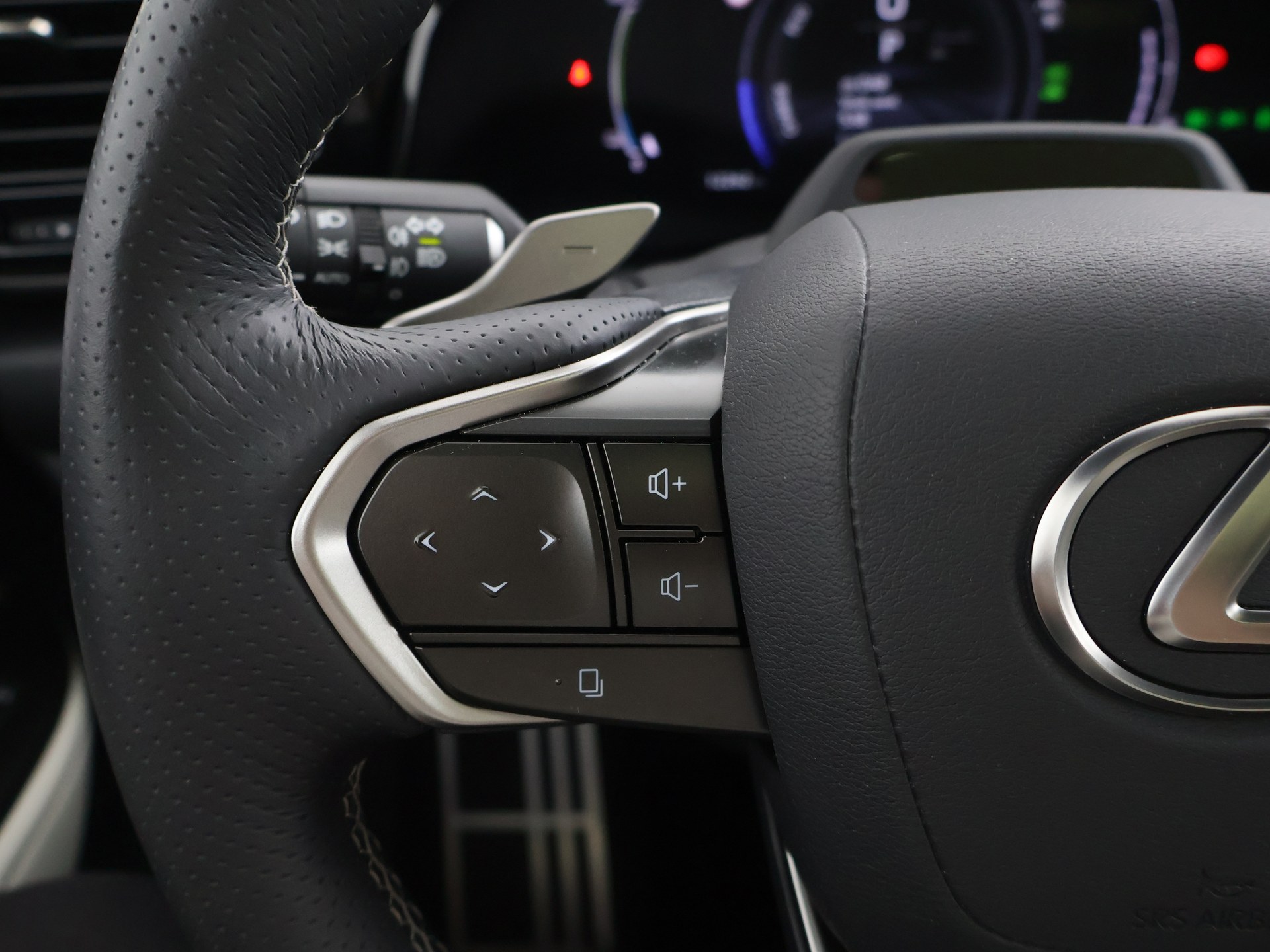 Foto van Lexus NX