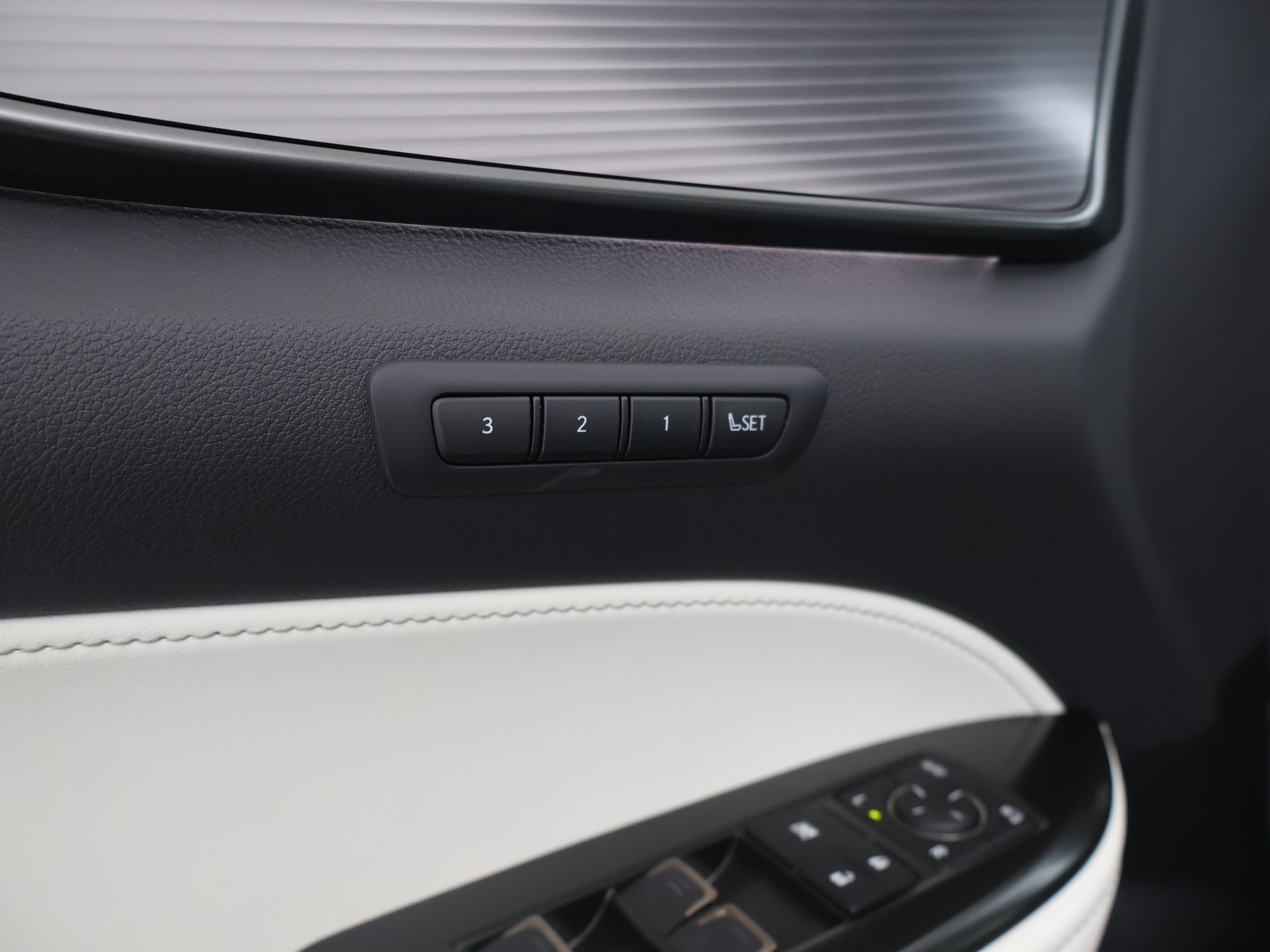 Foto van Lexus NX