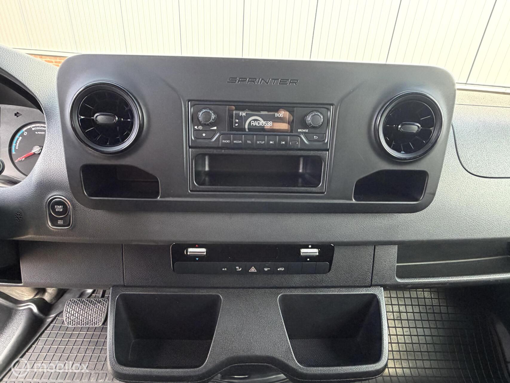 Foto van Mercedes Esprinter