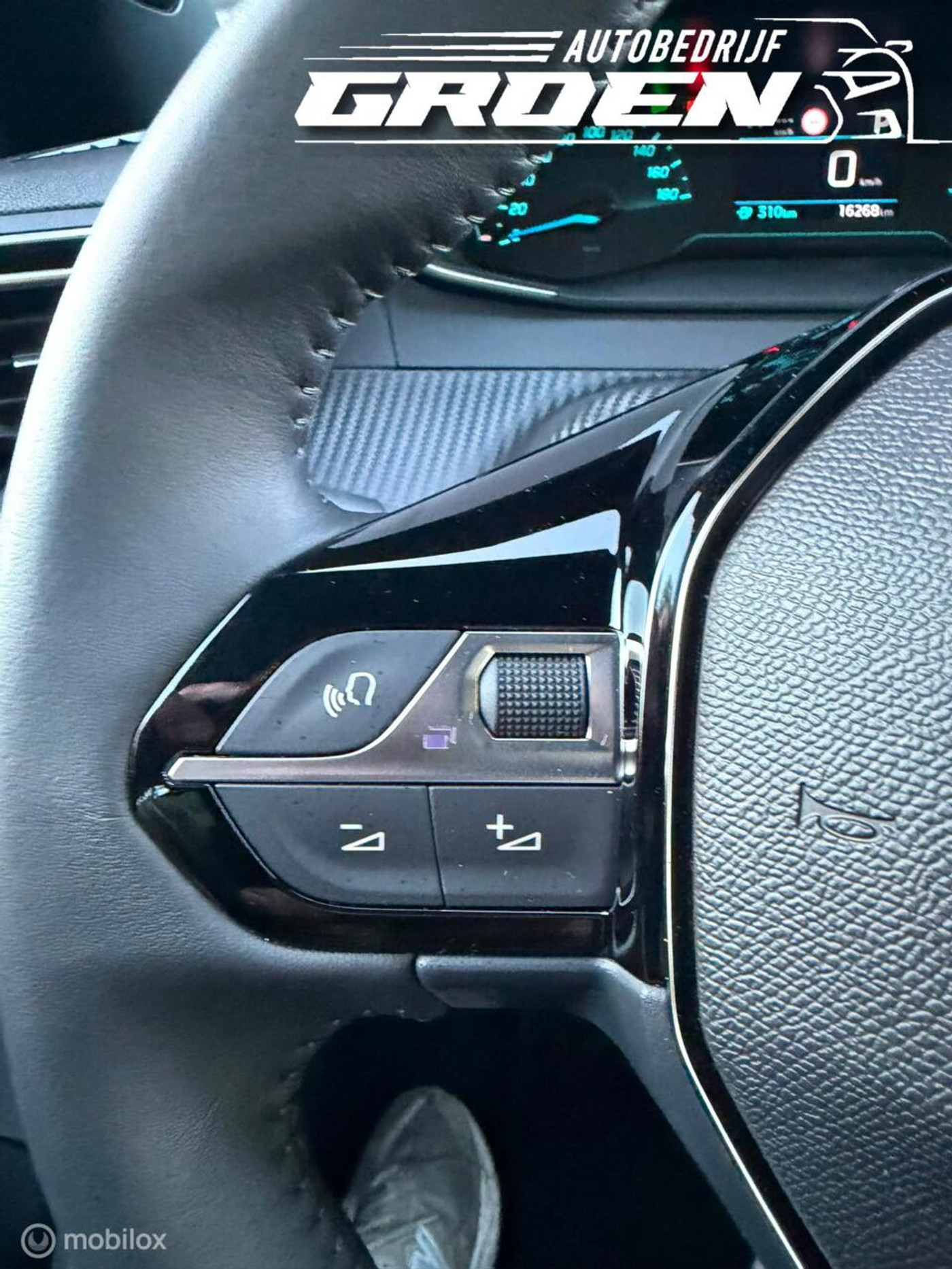 Foto van Peugeot E-2008