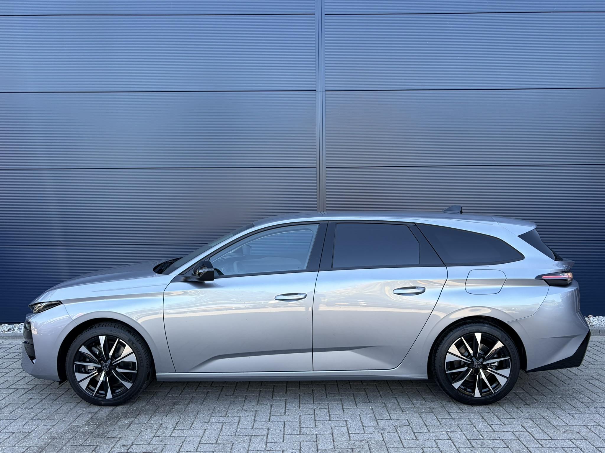Foto van Peugeot 308 SW