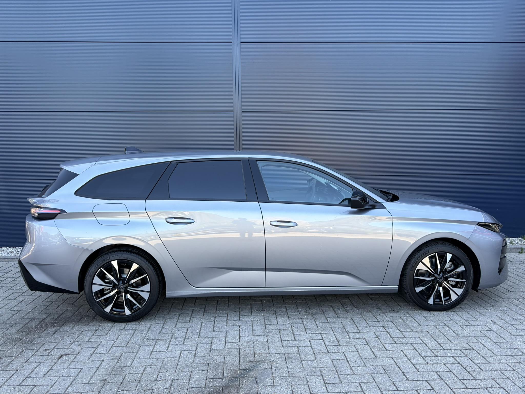 Foto van Peugeot 308 SW