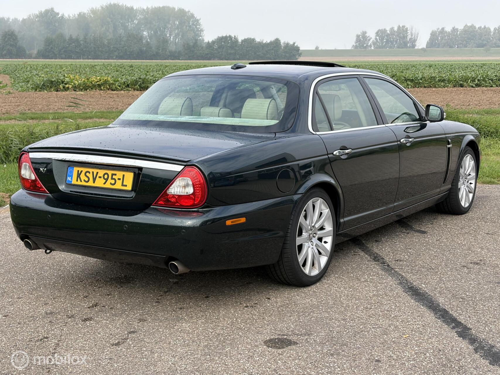 Foto van Jaguar XJ