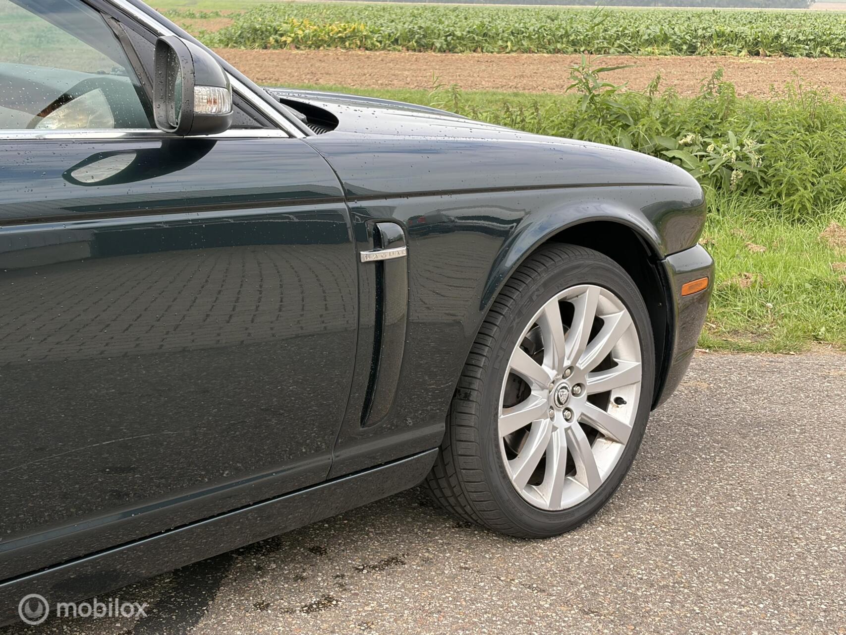 Foto van Jaguar XJ