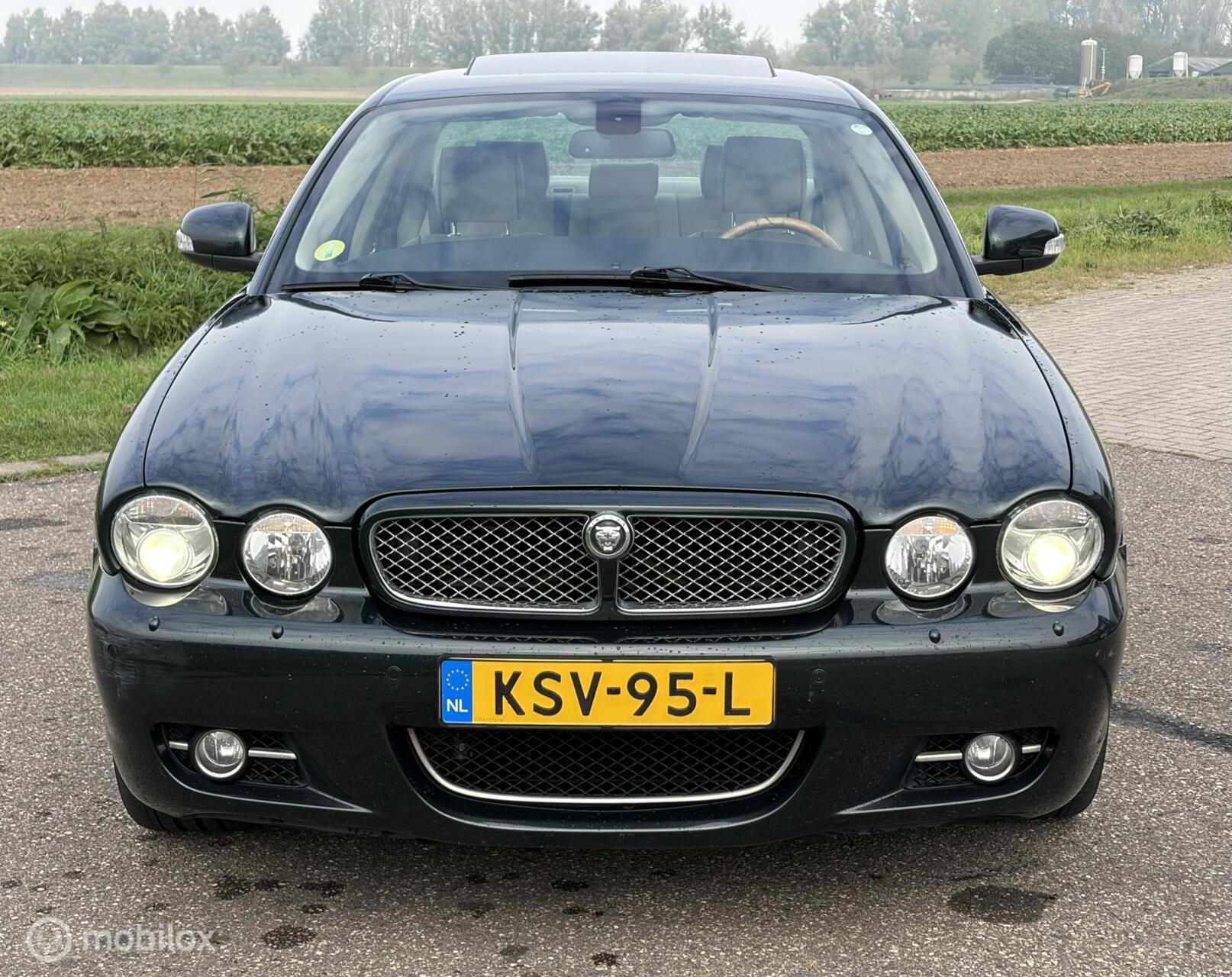 Foto van Jaguar XJ