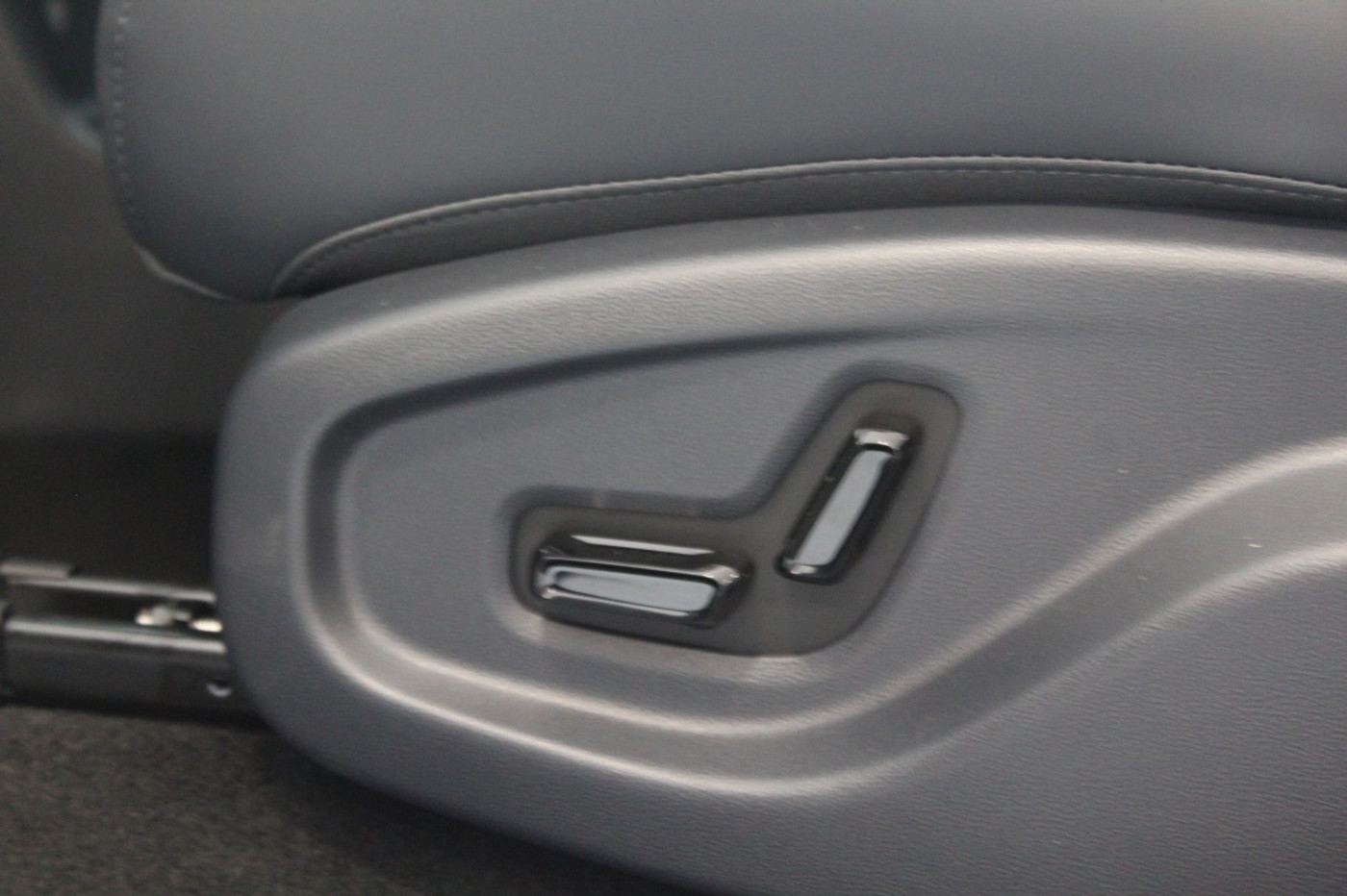 Foto van Geely Starray Em-i