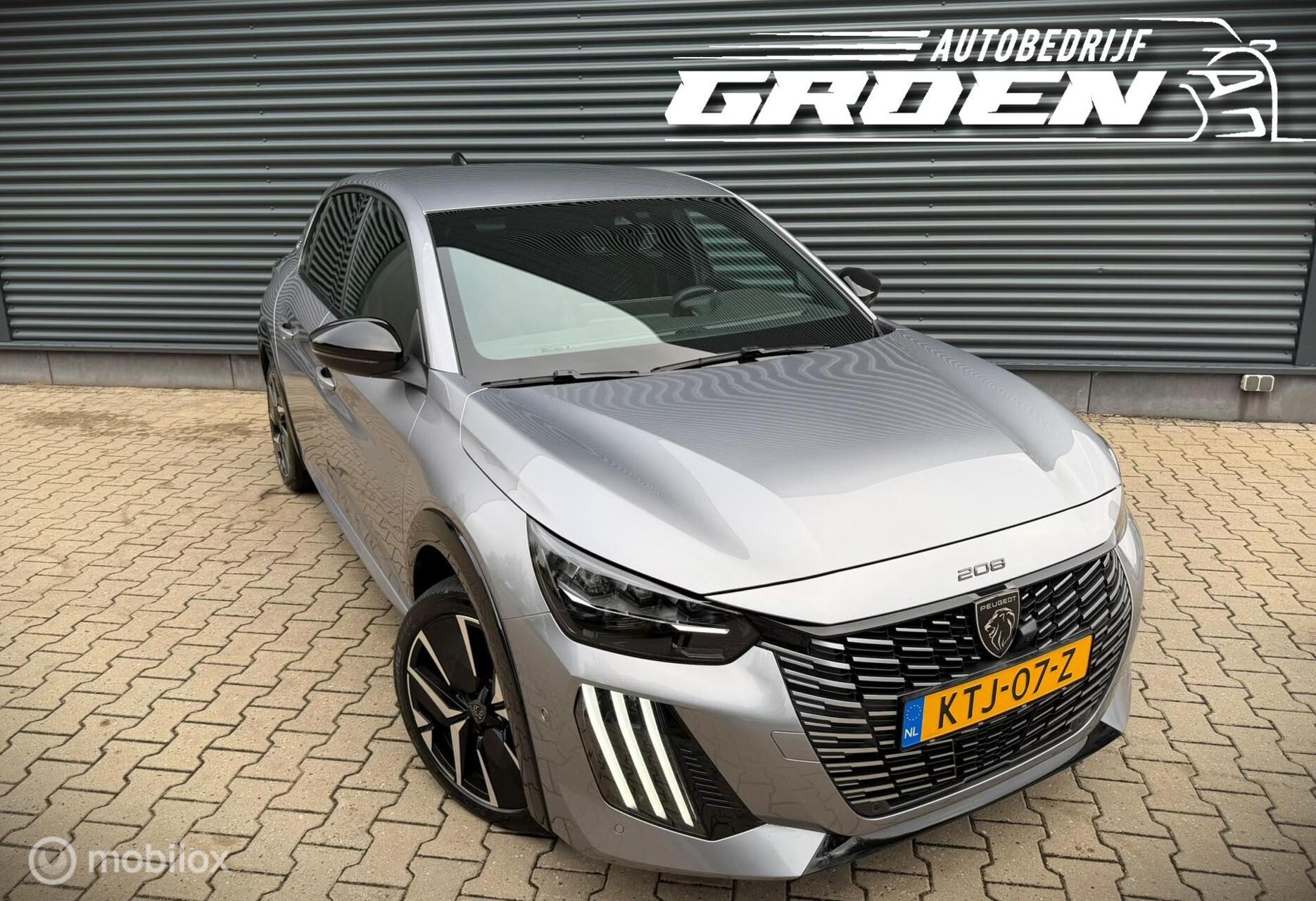 Foto van Peugeot E-208