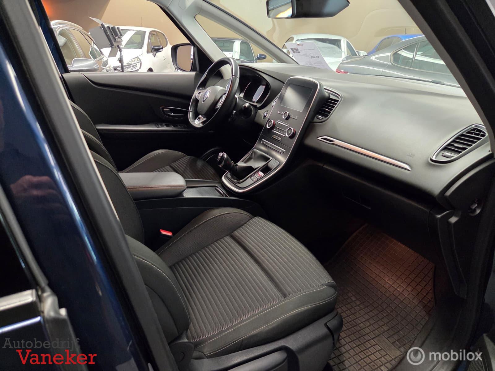 Foto van Renault Scenic