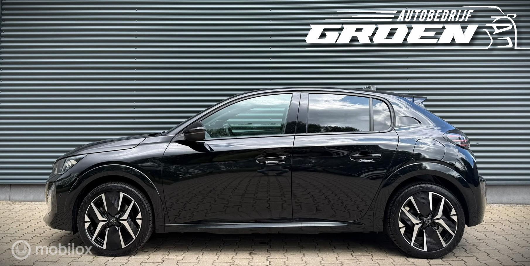 Foto van Peugeot E-208
