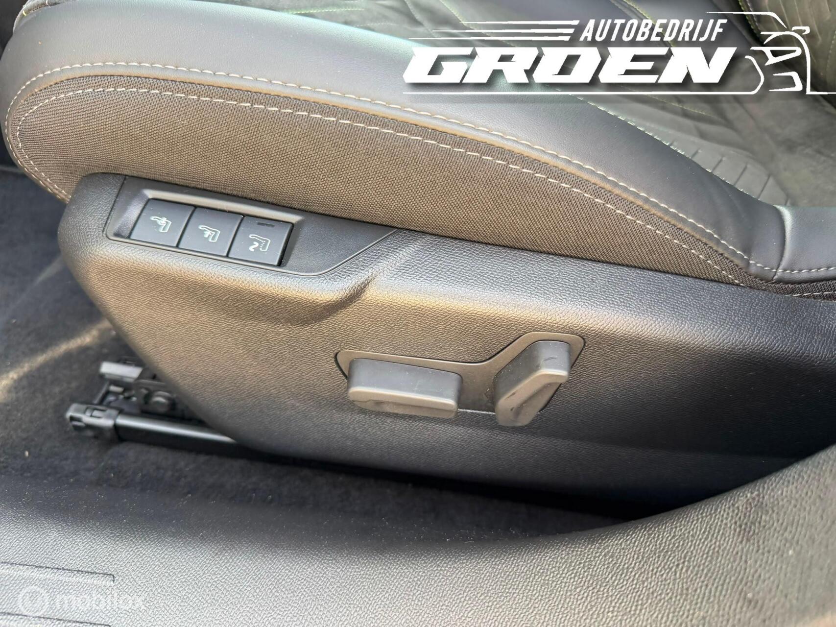 Foto van Peugeot E-208