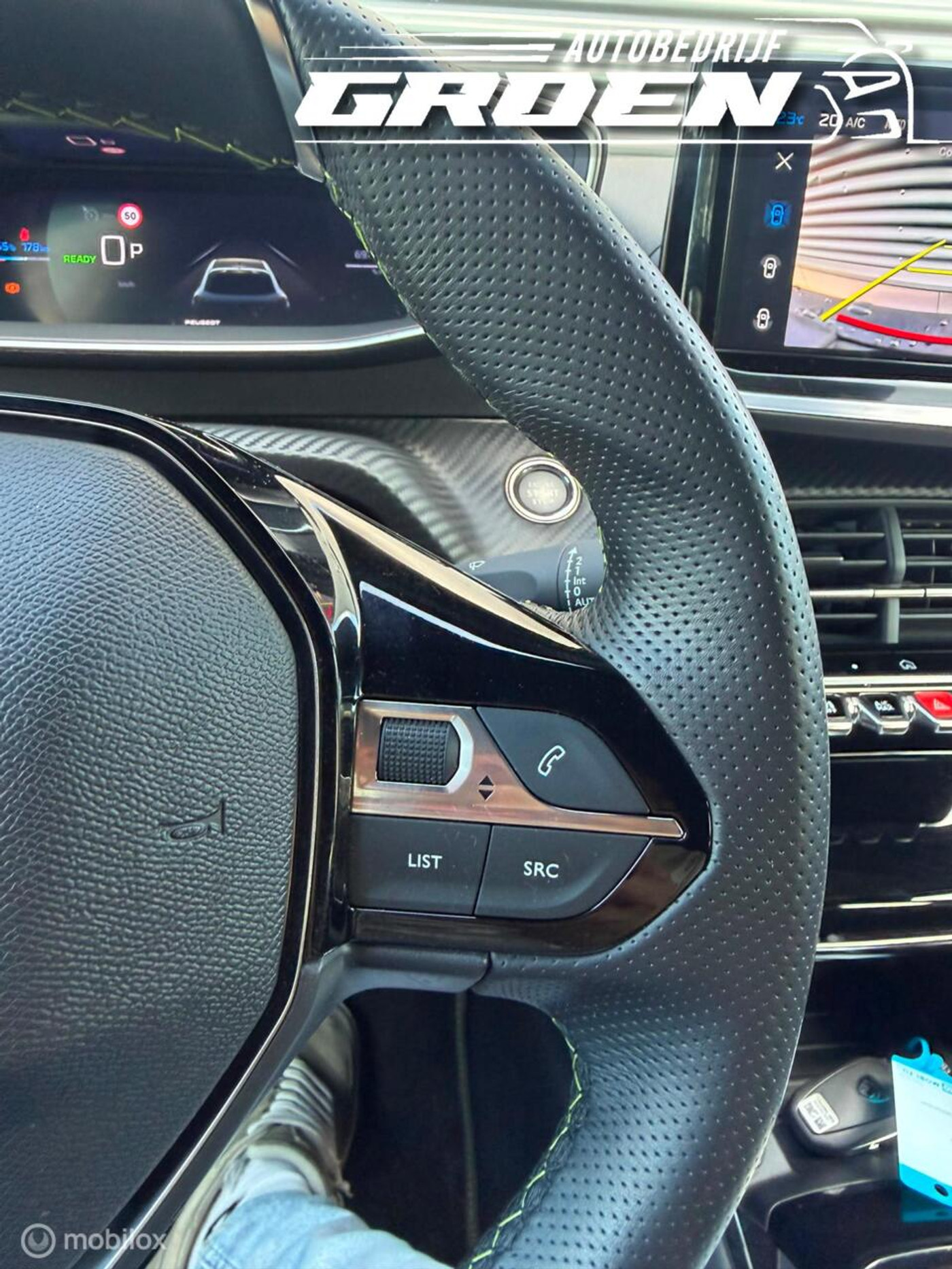 Foto van Peugeot E-208