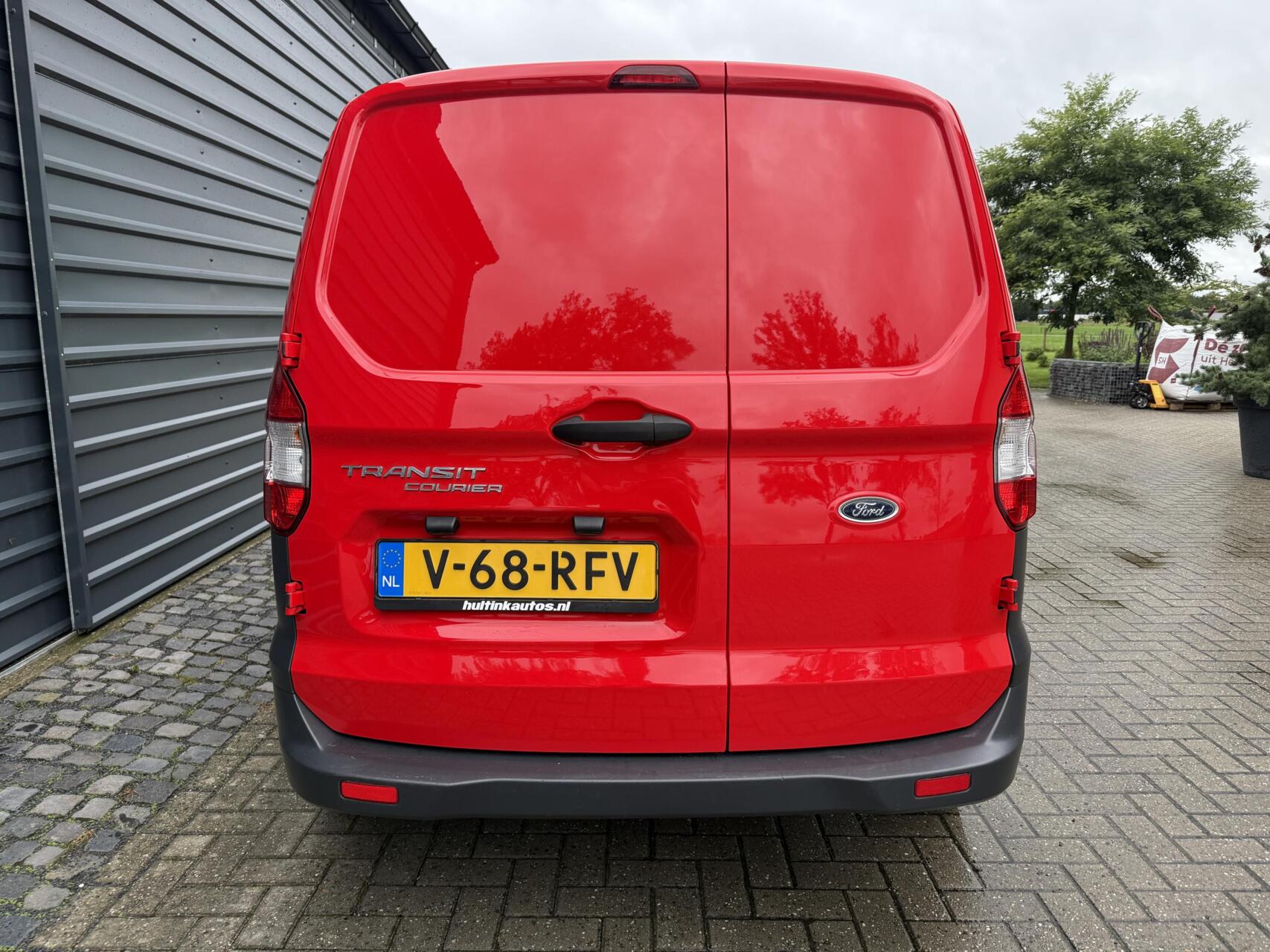 Foto van Ford Transit Courier