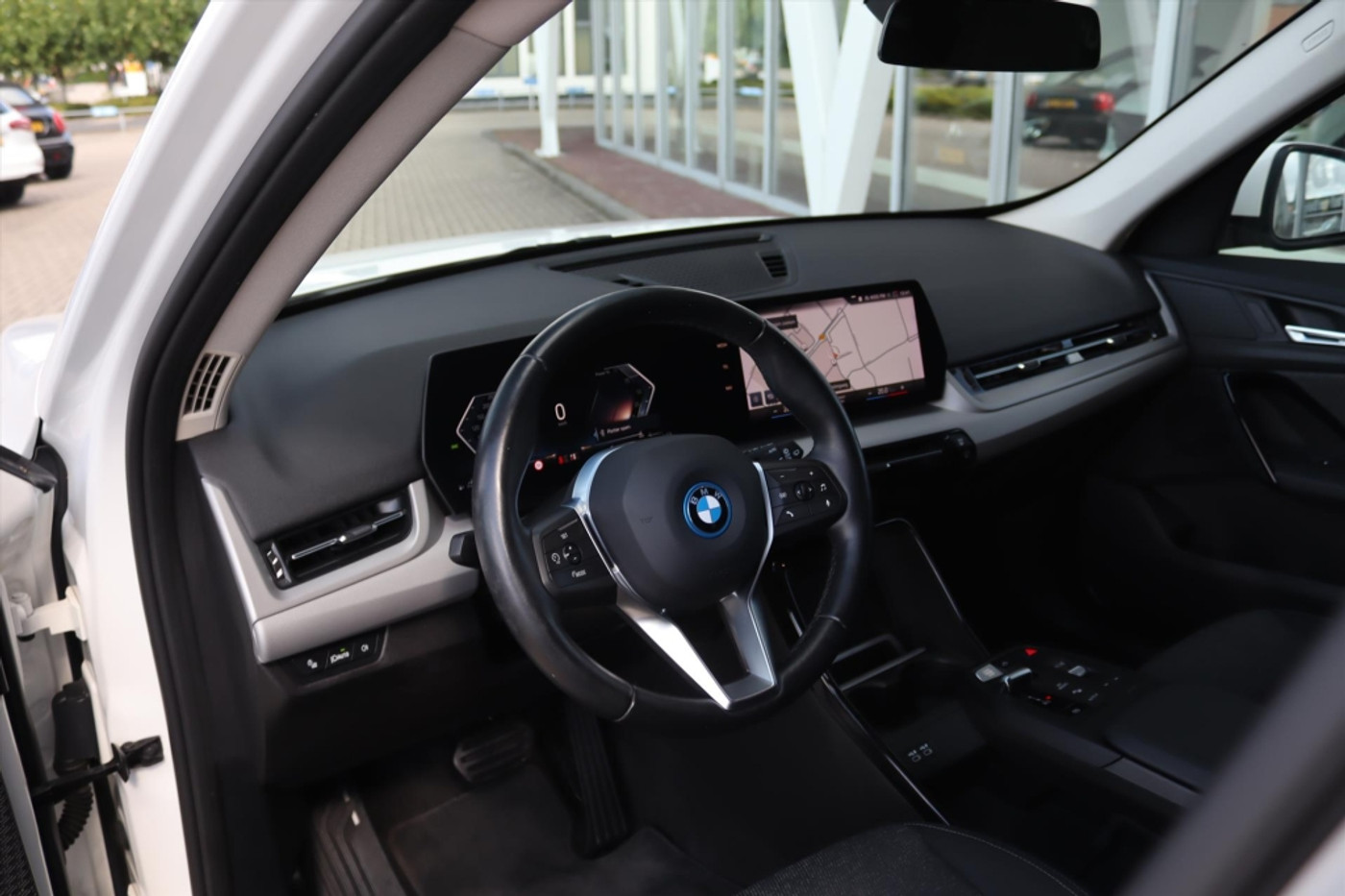 Foto van BMW X1 (u11)