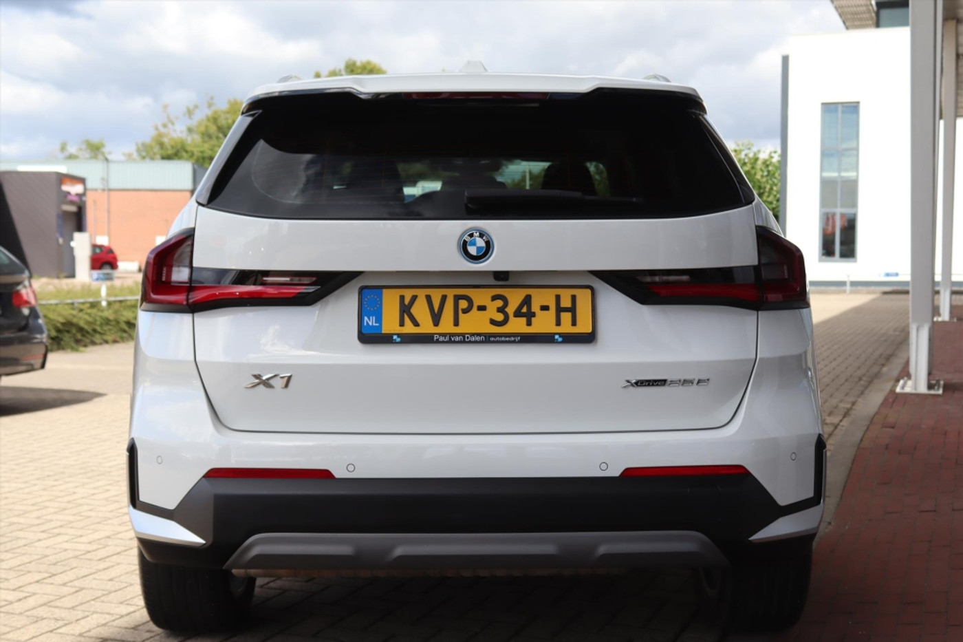 Foto van BMW X1 (u11)