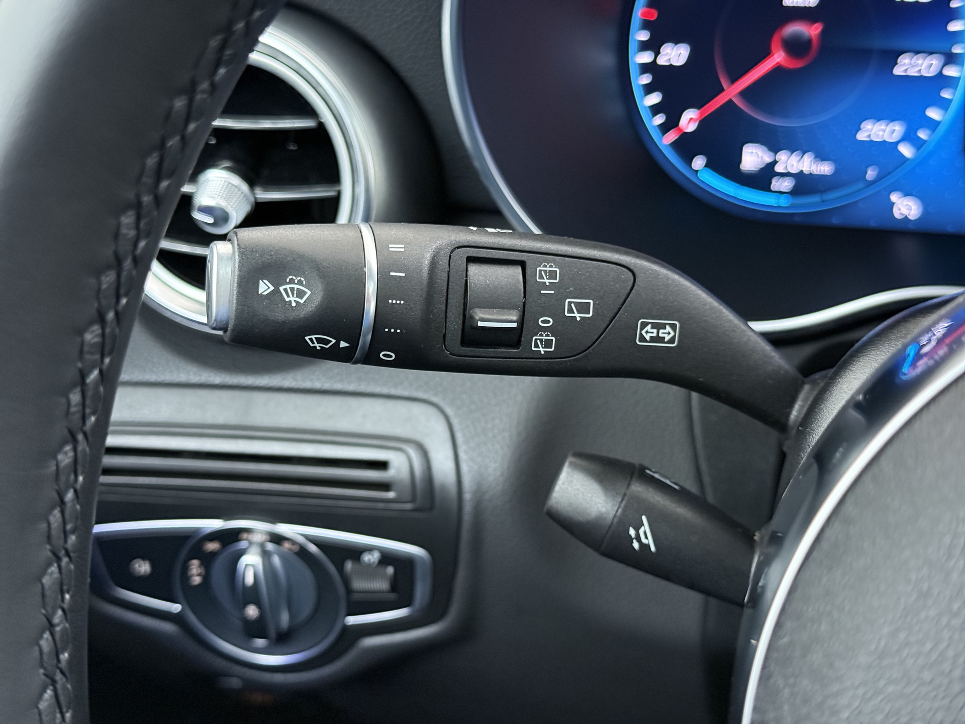 Foto van Mercedes-Benz GLC