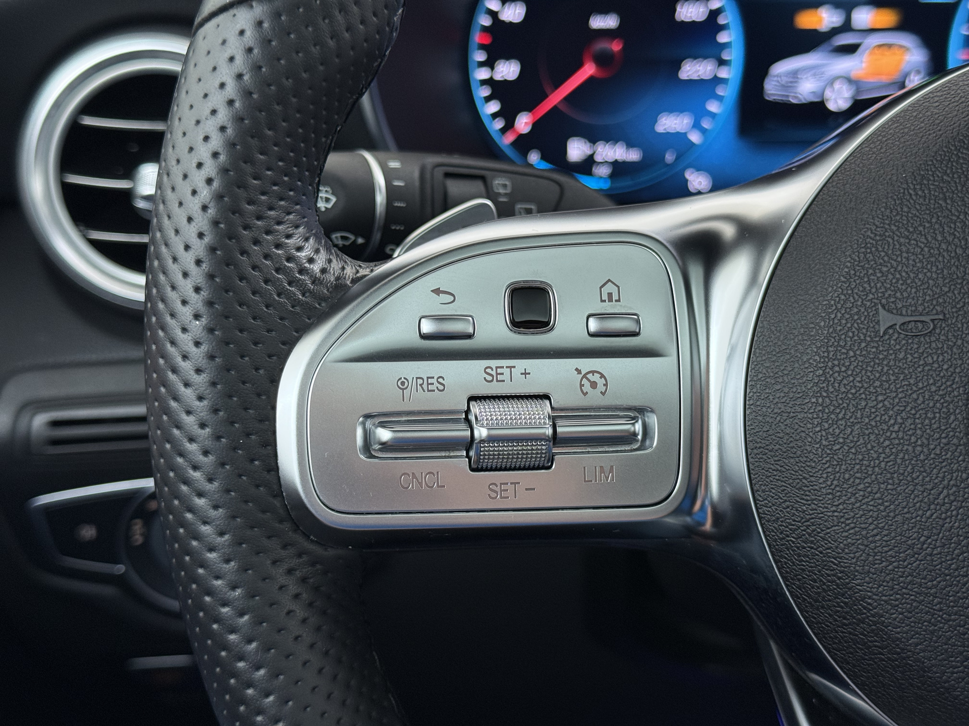 Foto van Mercedes-Benz GLC