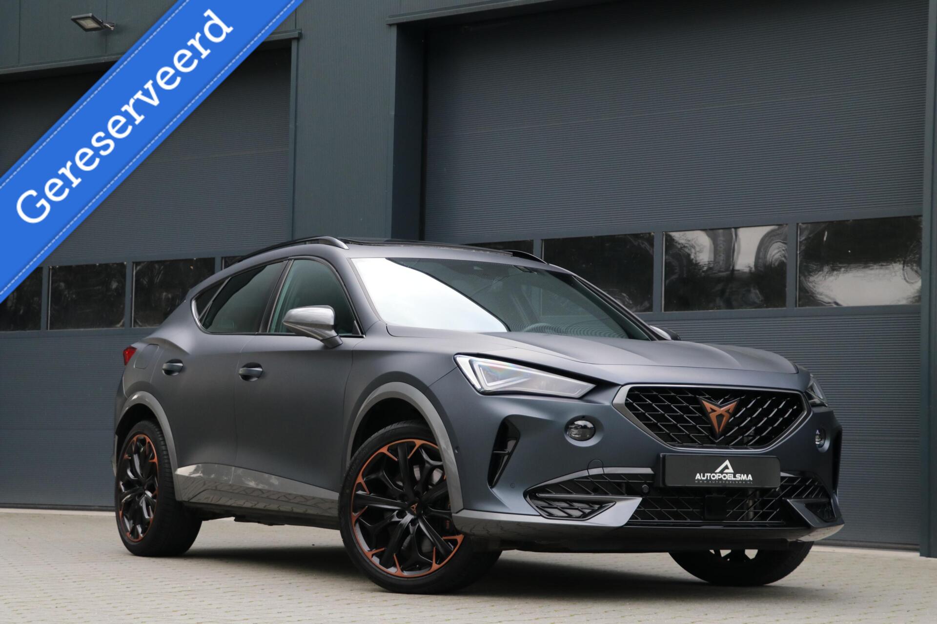 Cupra Formentor 1.4 e-Hybrid 245PK VZ Performance Panodak Carbon Schaalzetels Matrix-Beam AdaptiveCruise Led Stoelverw AppleCarplay 32000KM BJ2024 2024 - voorkant