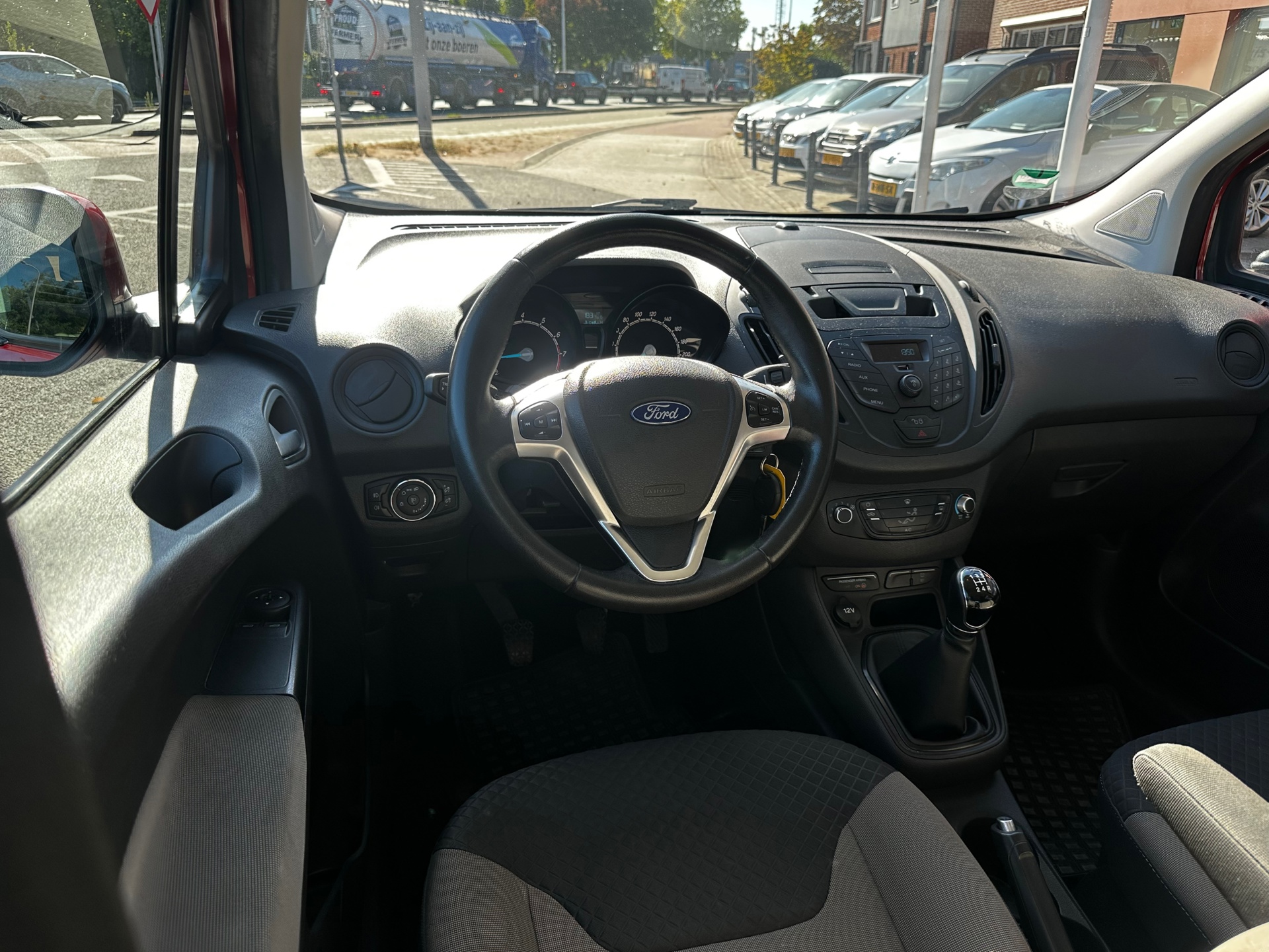 Foto van Ford Tourneo Courier