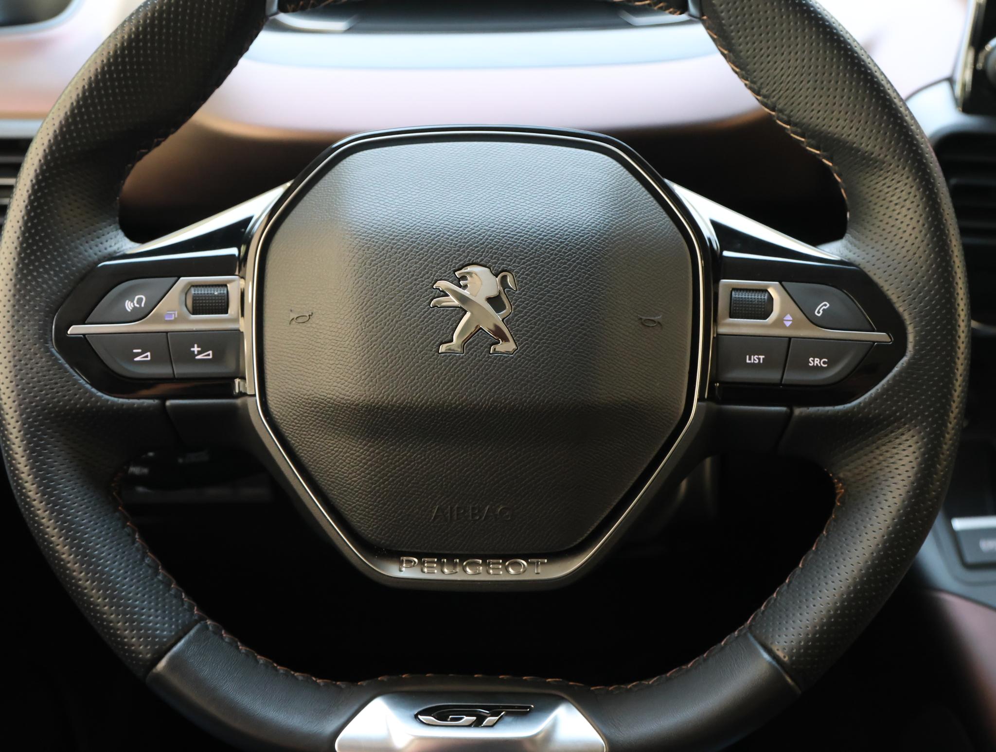 Foto van Peugeot E-rifter