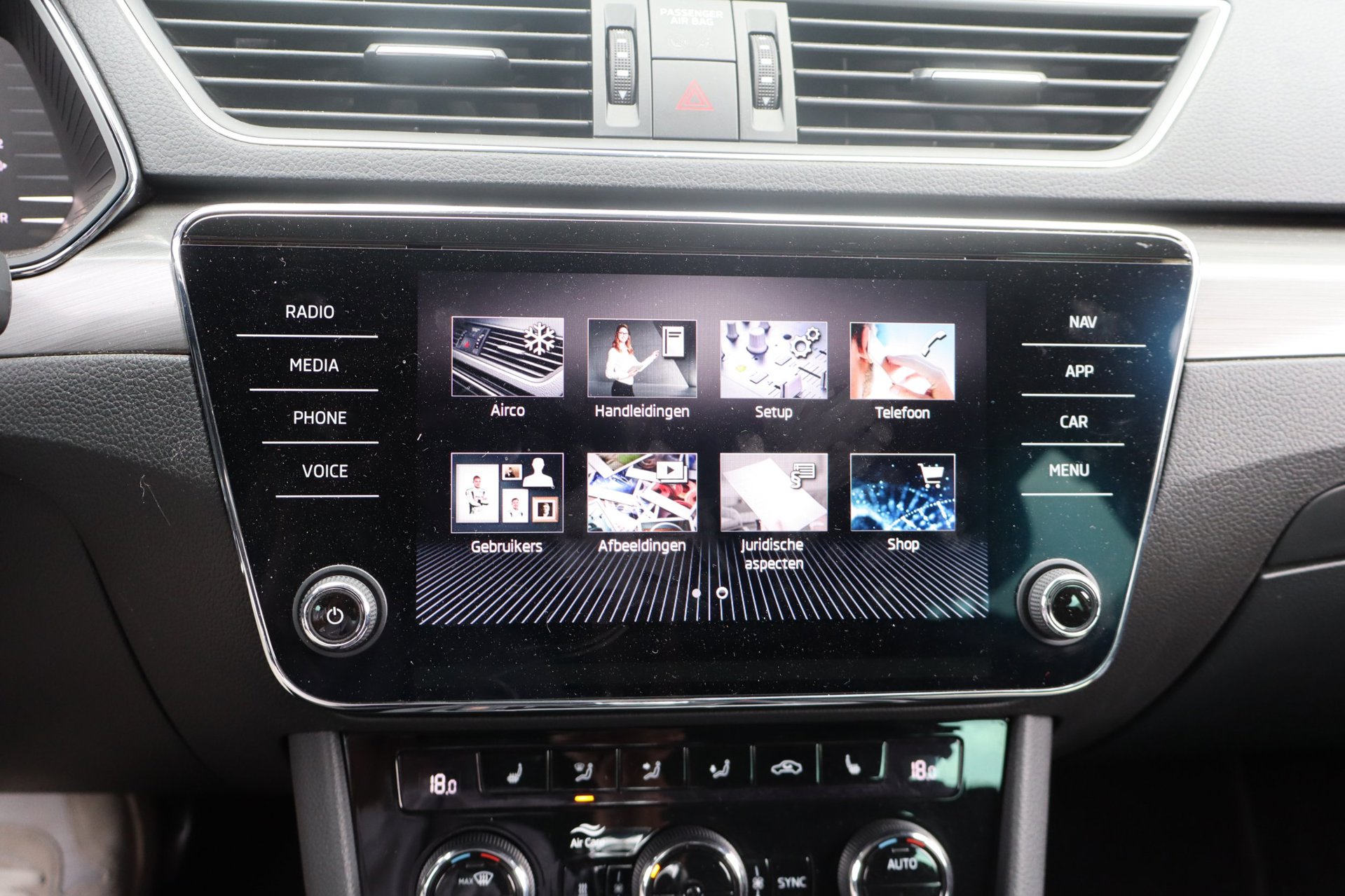 Foto van Skoda Superb Combi