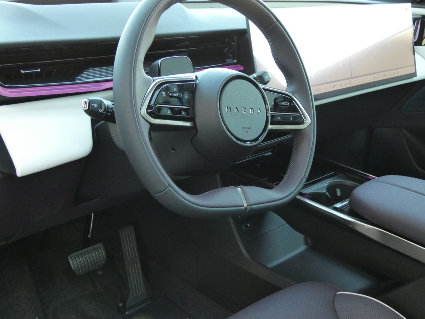 Foto van Mazda Cx-6e