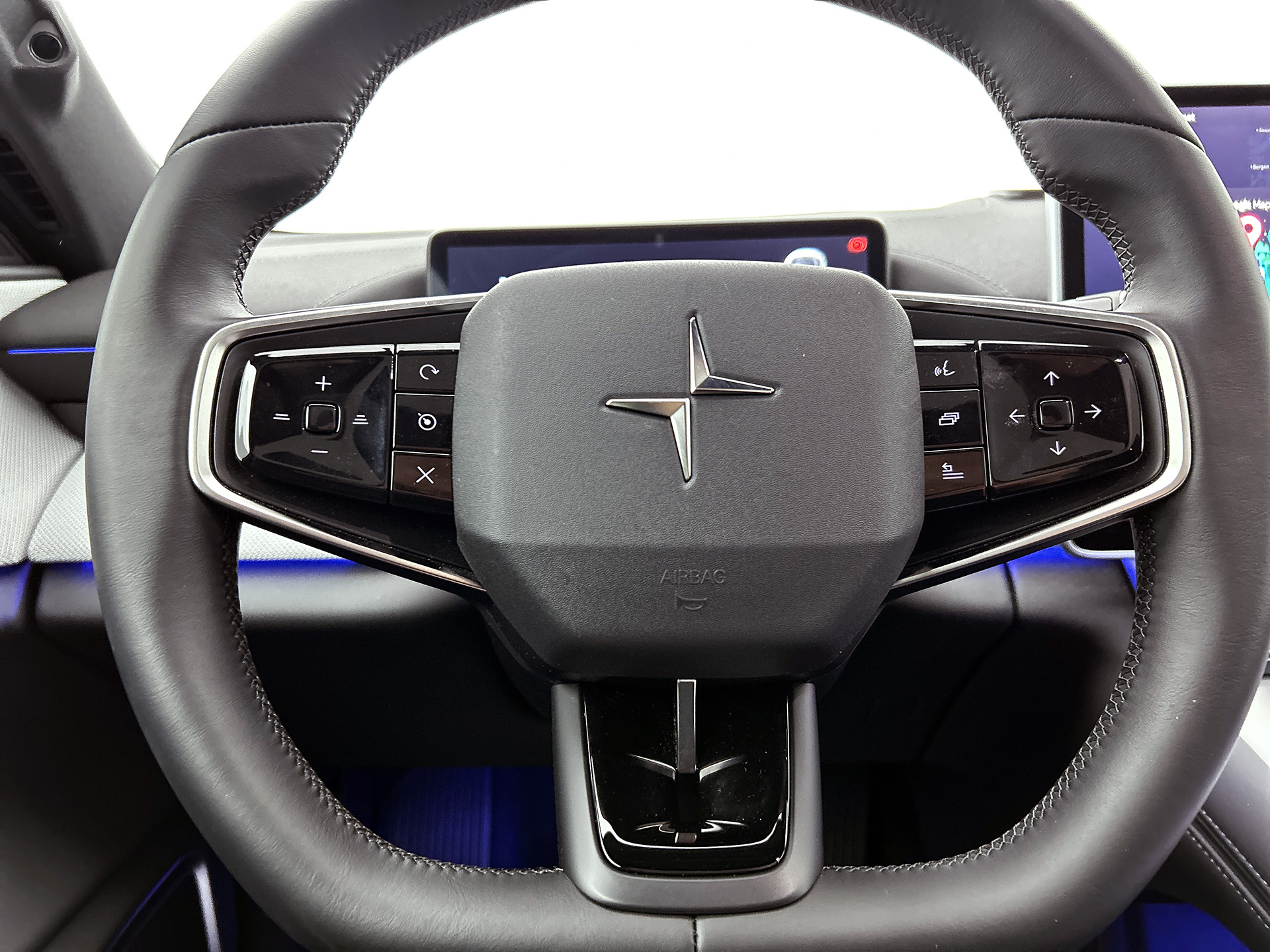 Foto van Polestar 4