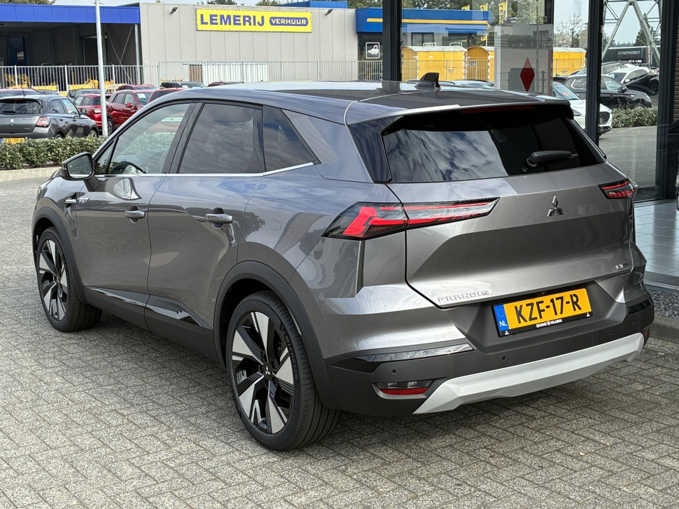 Foto van Mitsubishi Grandis