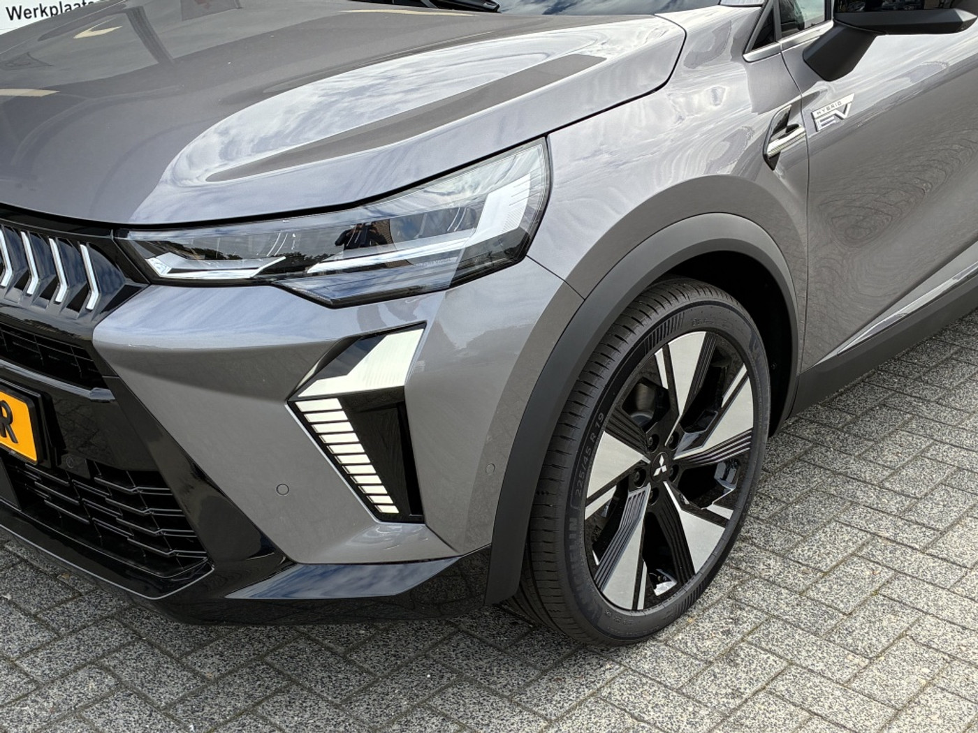 Foto van Mitsubishi Grandis