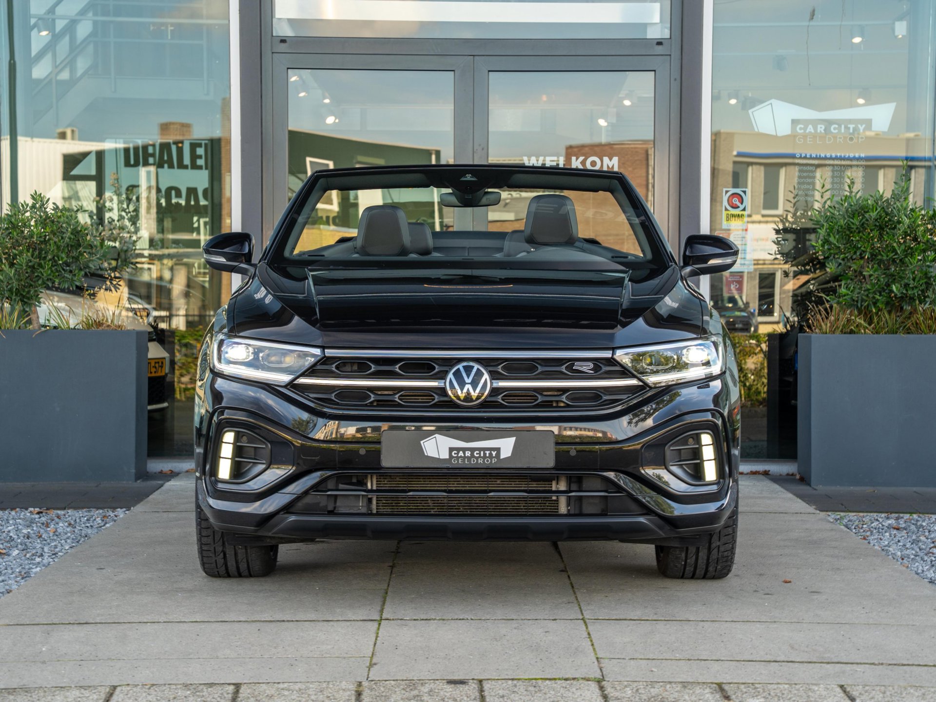 Foto van Volkswagen T-roc Cabrio