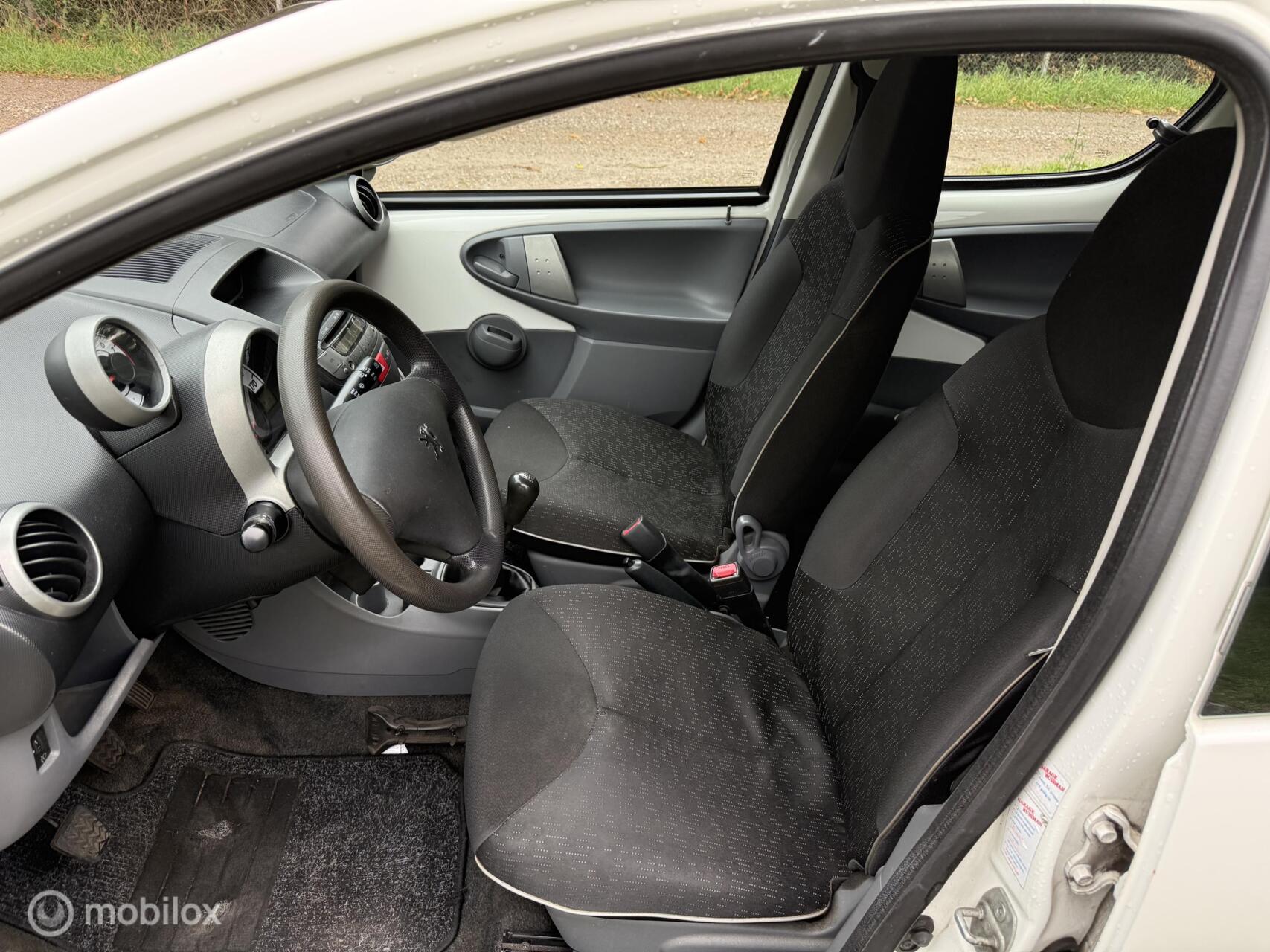 Foto van Peugeot Peugeot 107