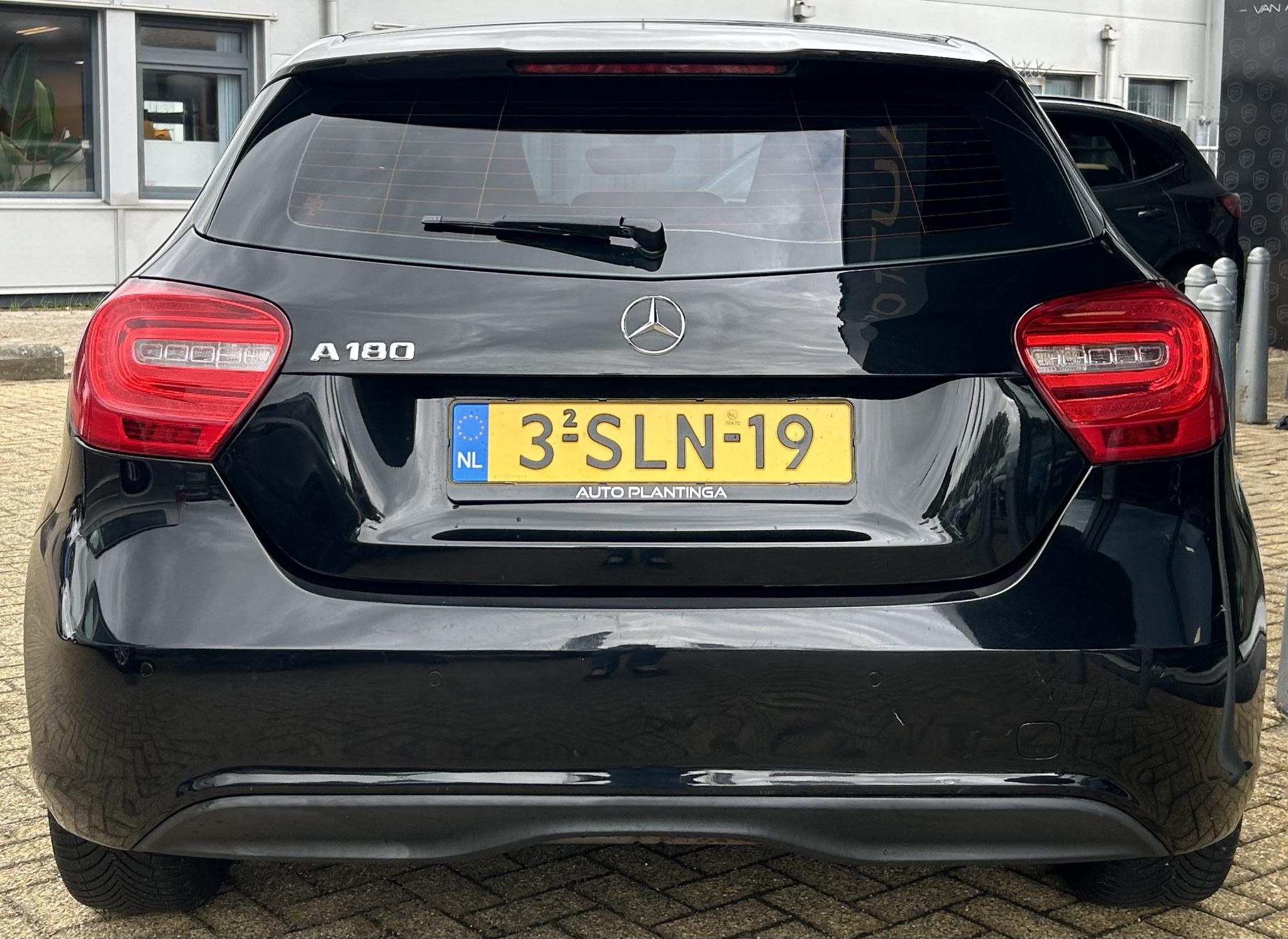 Foto van Mercedes-Benz A 180