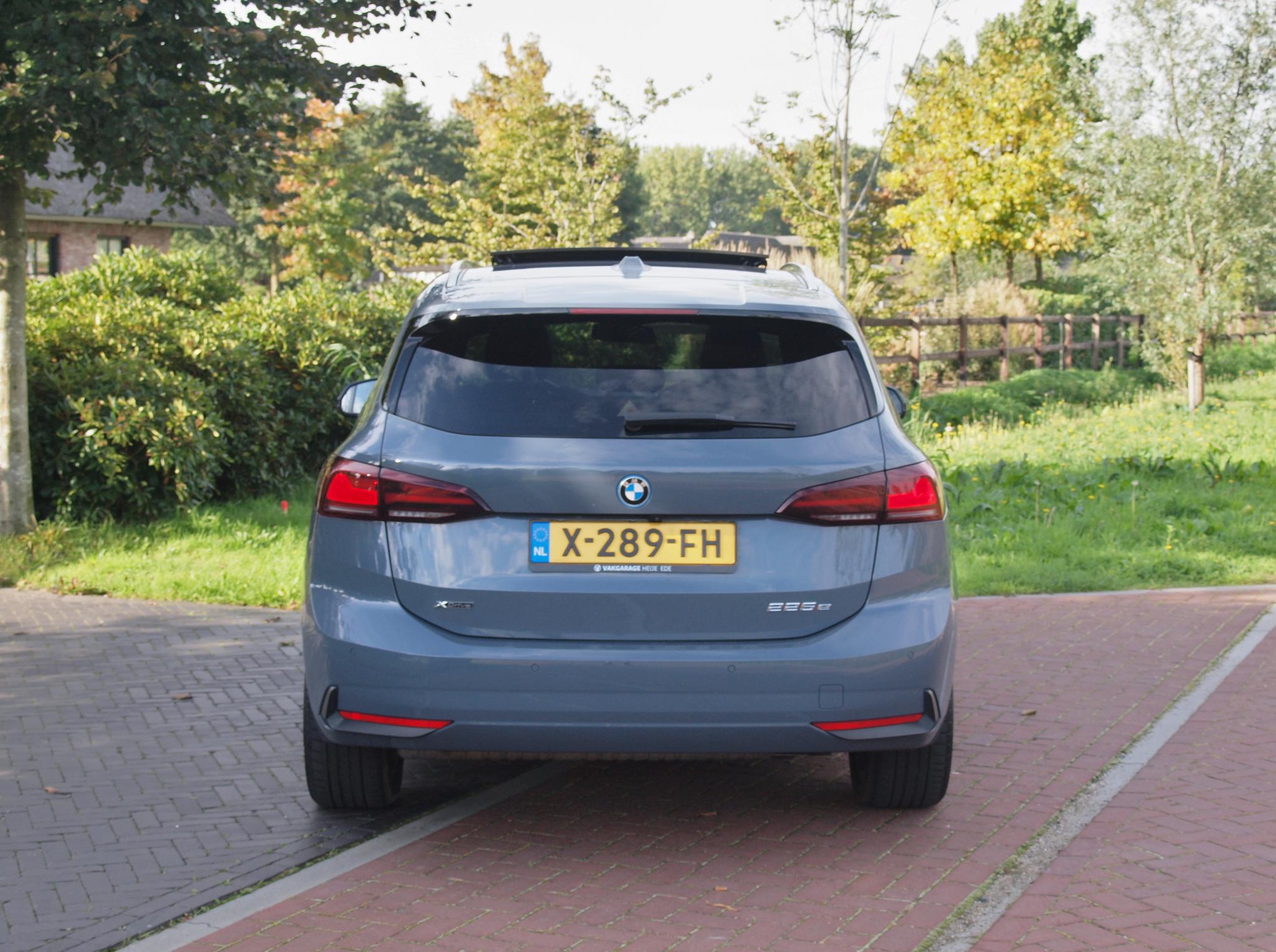 Foto van BMW 225e xDrive Active Tourer