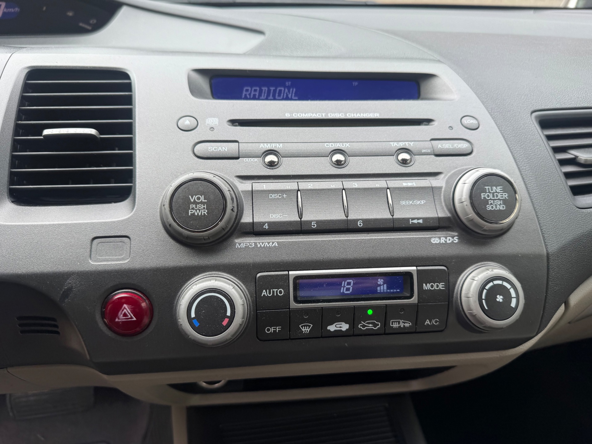 Foto van Honda Civic 4dr Hybrid