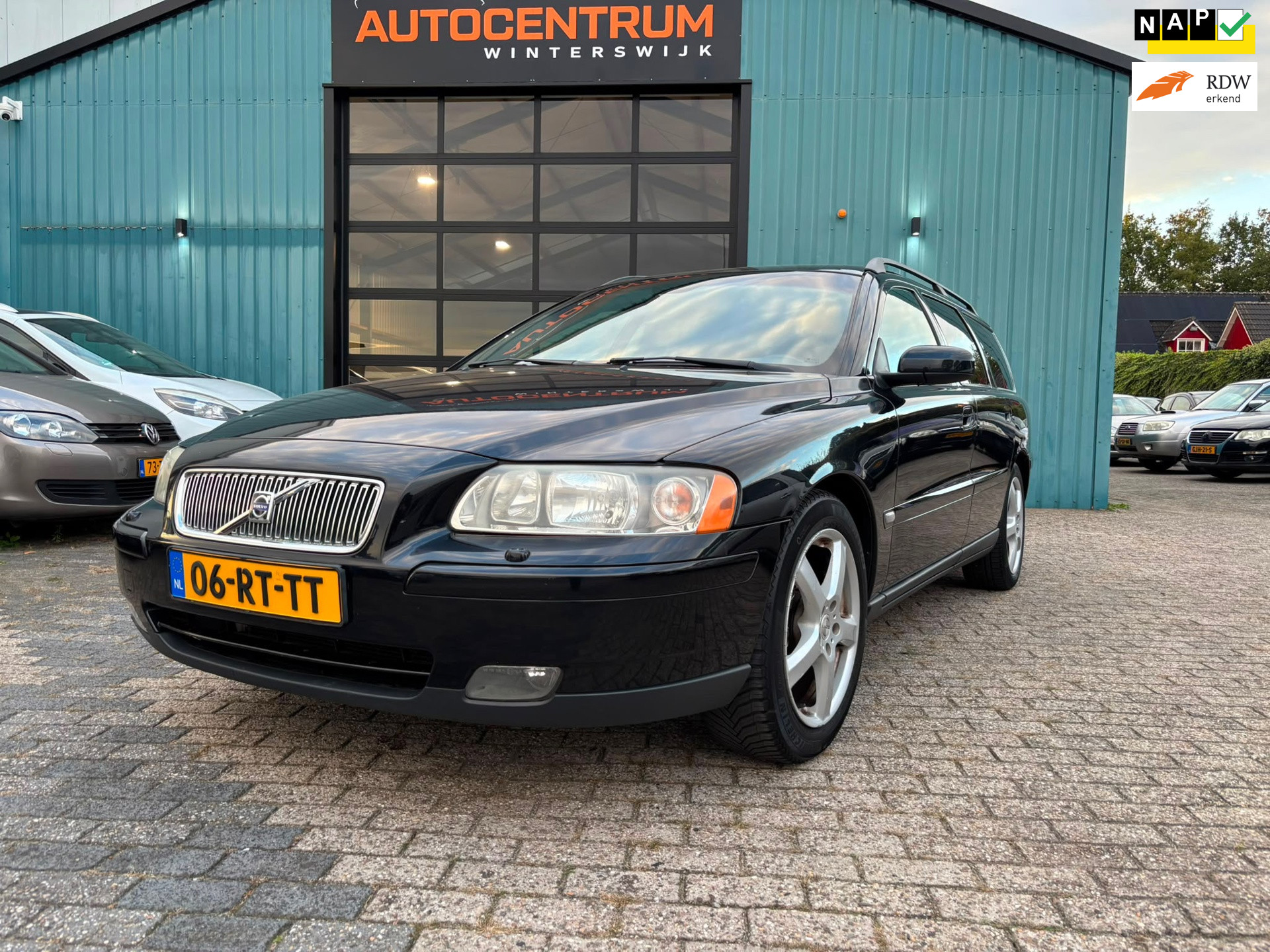 Volvo V70 2.4 Momentum 2005 - voorkant